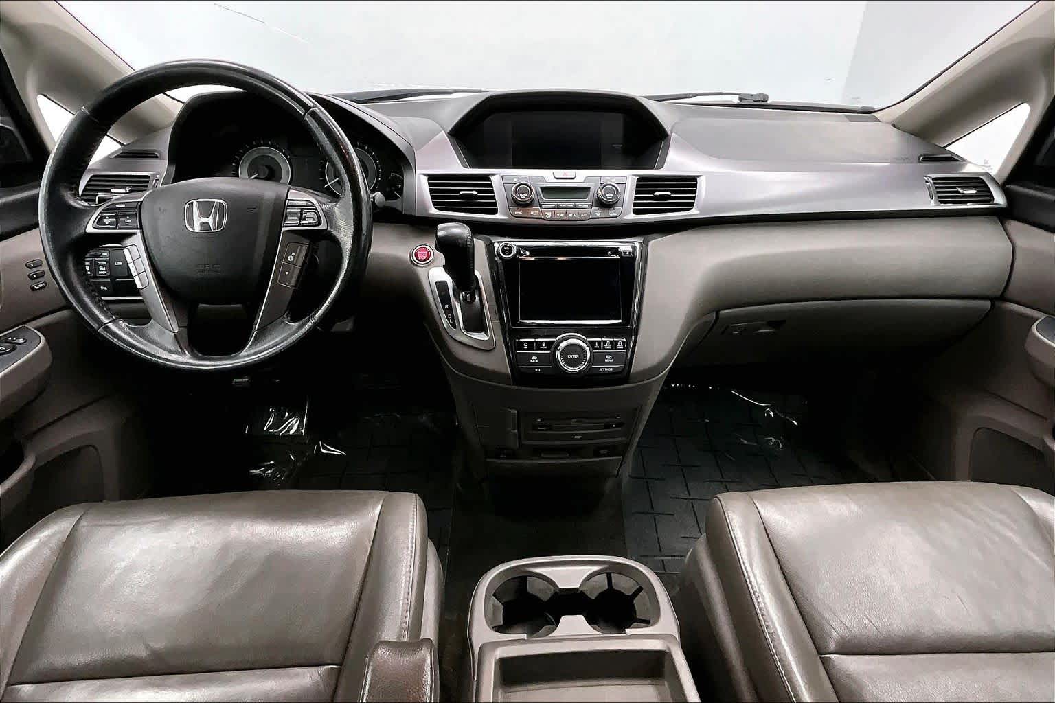 Thumbnail: 2014 Honda Odyssey - 10