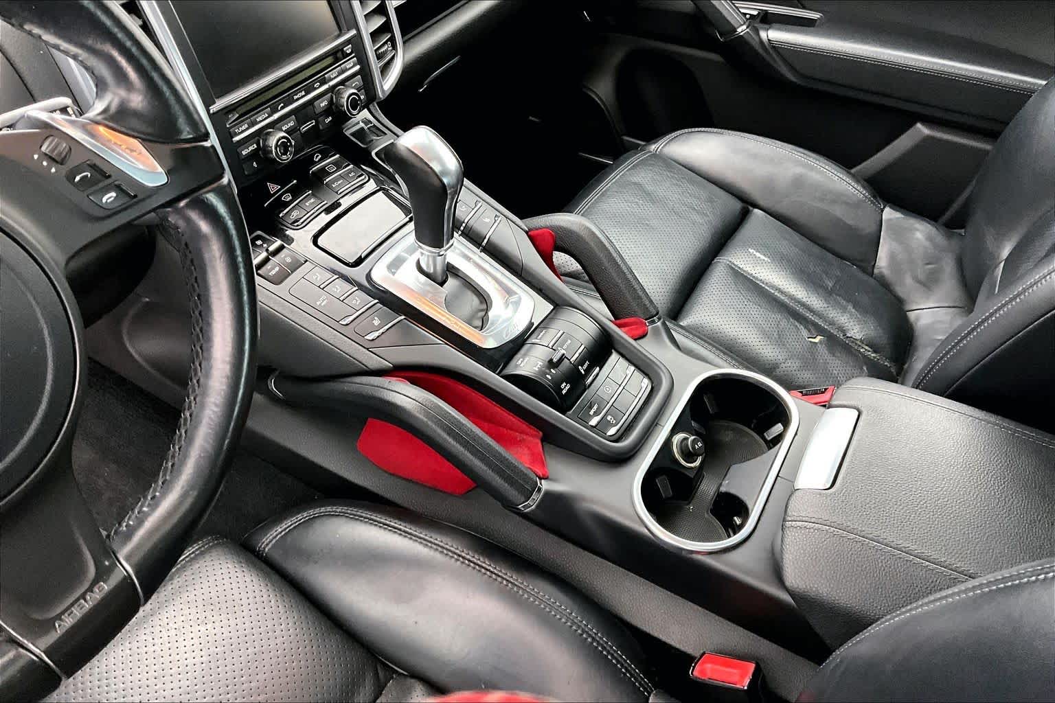 Thumbnail: 2014 Porsche Cayenne - 17