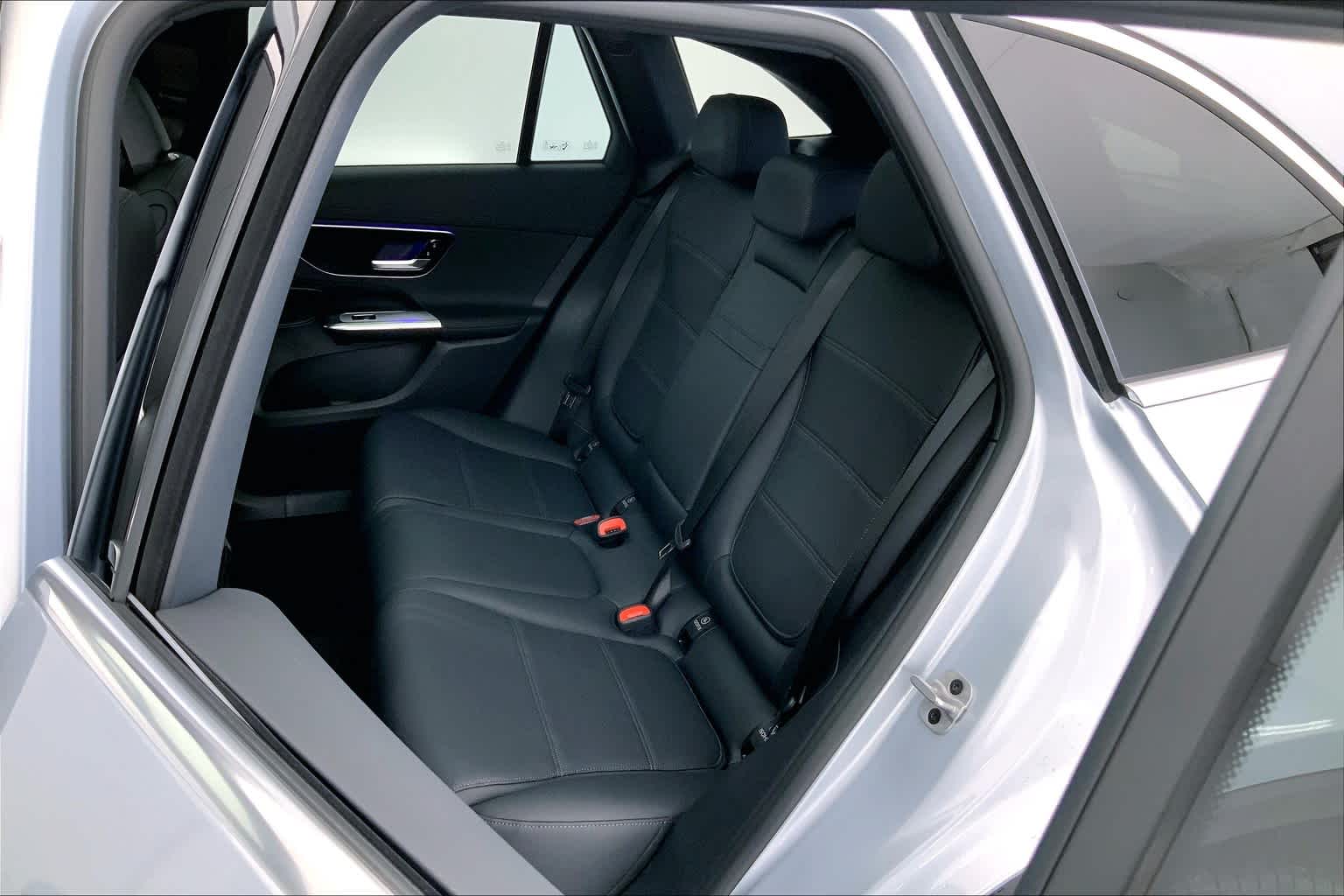 Thumbnail: 2025 Mercedes-Benz GLC - 13