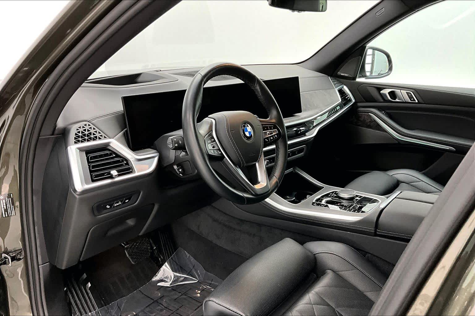 Thumbnail: 2024 BMW X5 - 2