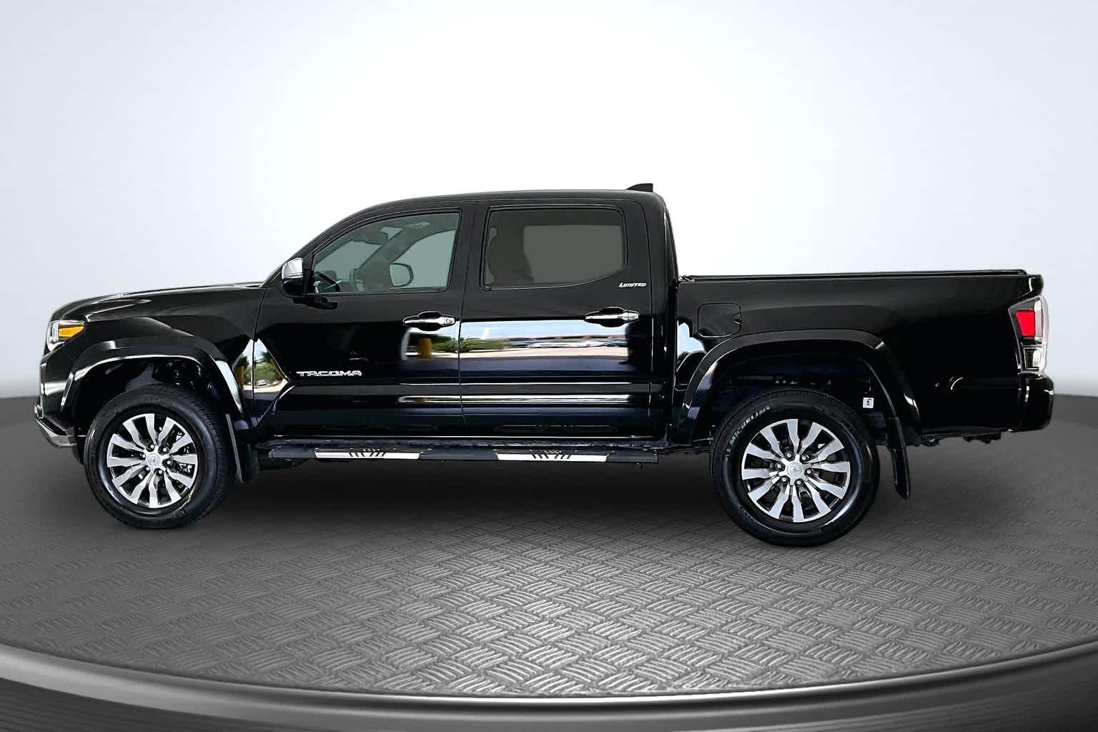 Thumbnail: 2023 Toyota Tacoma - 3