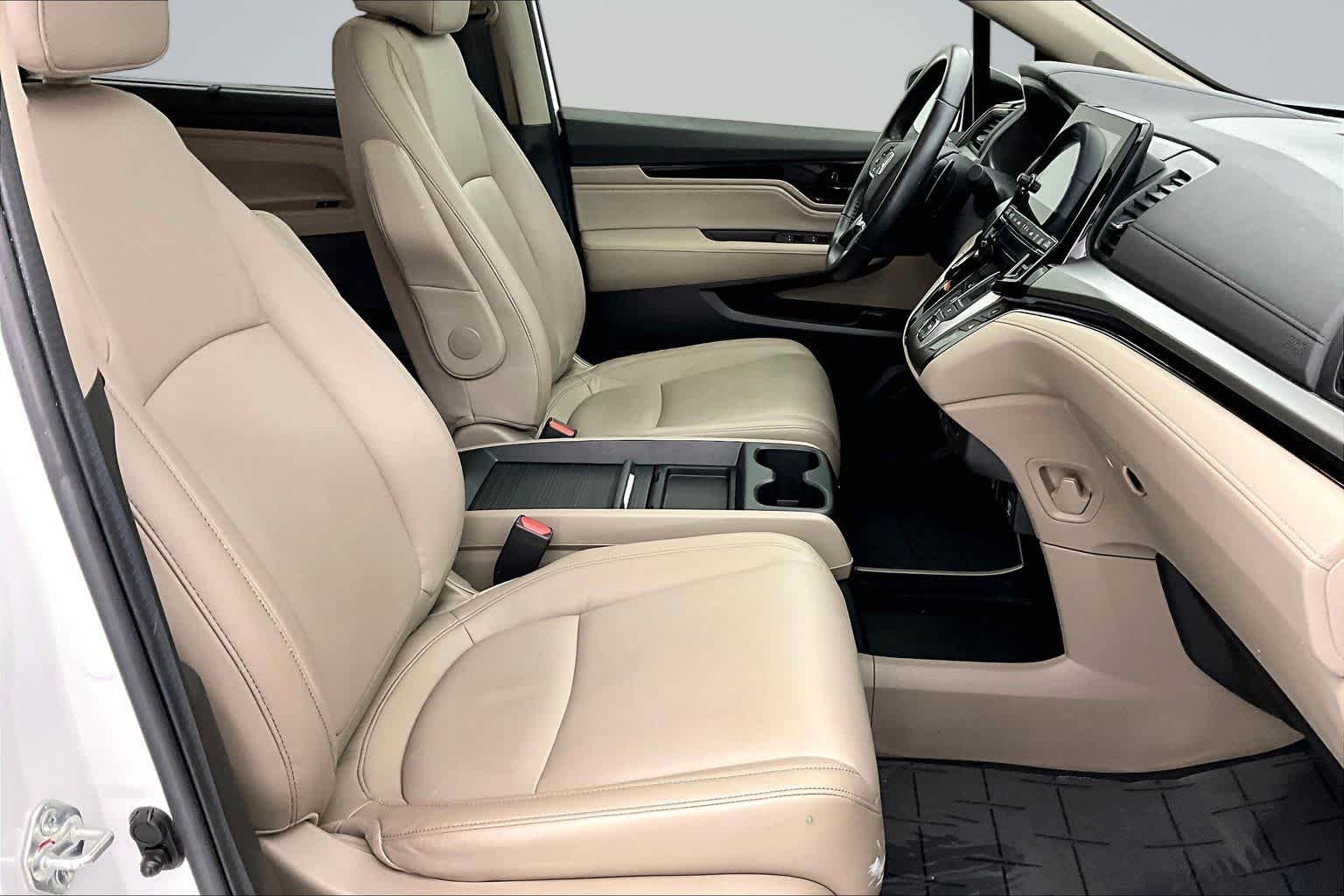 Thumbnail: 2024 Honda Odyssey - 14