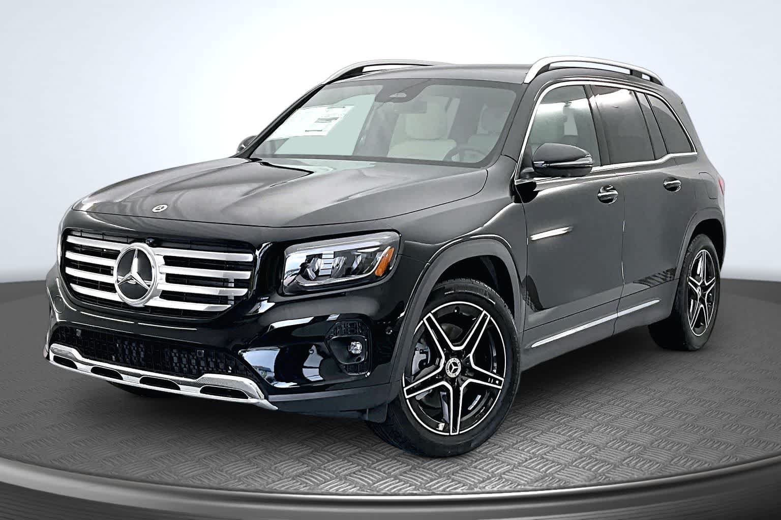 Thumbnail: 2026 Mercedes-Benz GLB - 1
