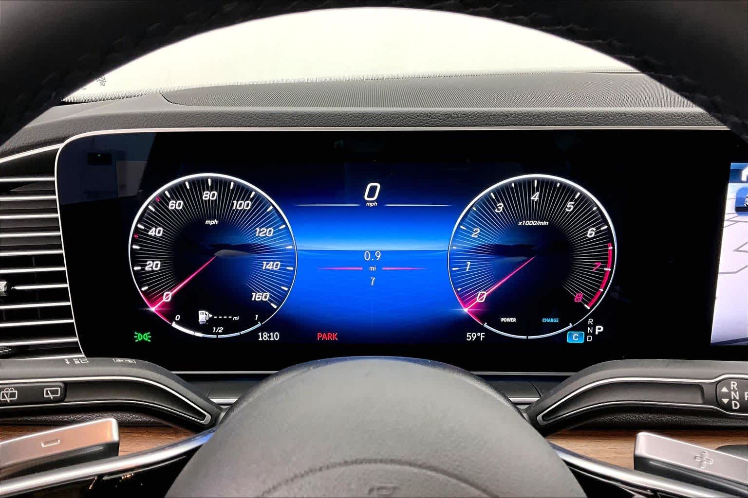 Thumbnail: 2026 Mercedes-Benz GLE - 18