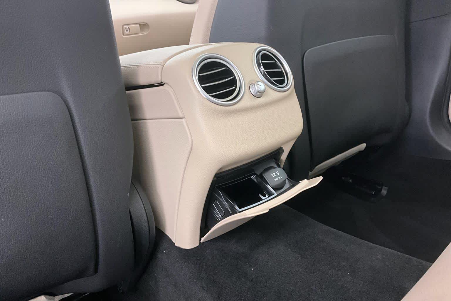 Thumbnail: 2018 Mercedes-Benz C-Class - 29