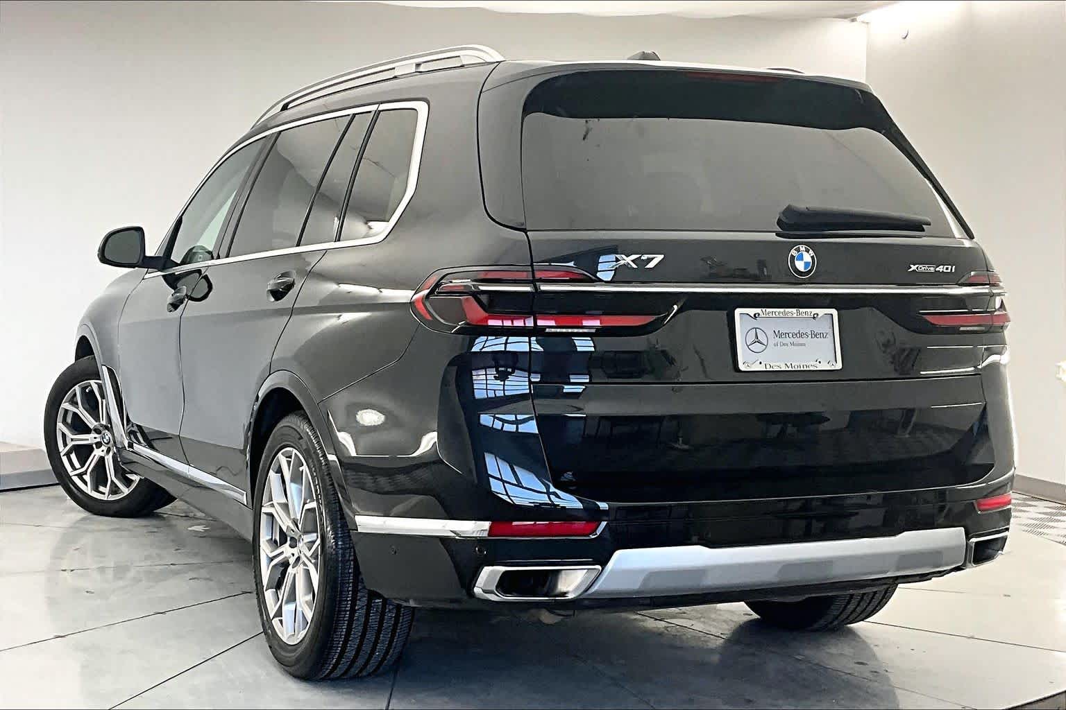 Thumbnail: 2023 BMW X7 - 4