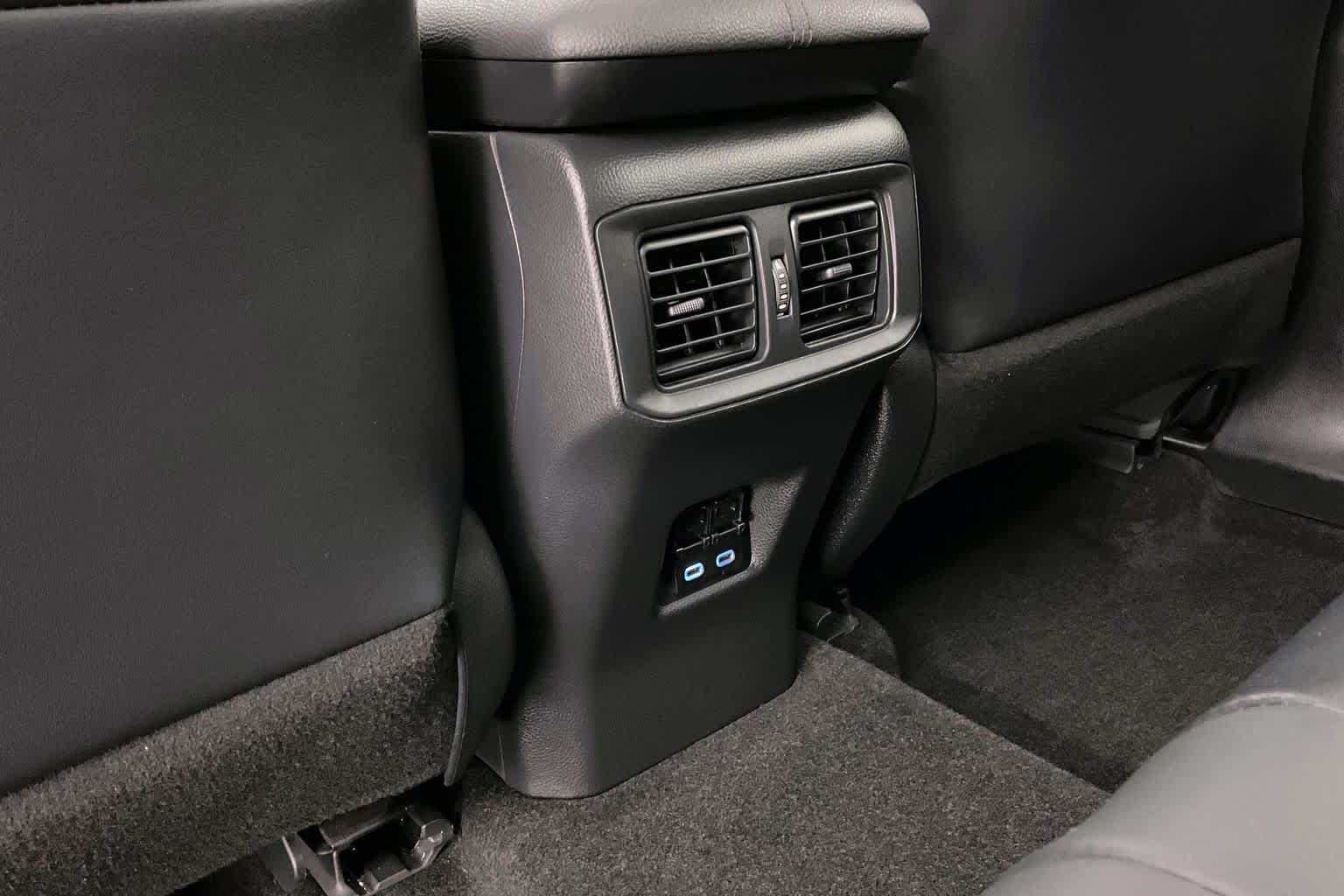 Thumbnail: 2022 Toyota RAV4 - 29