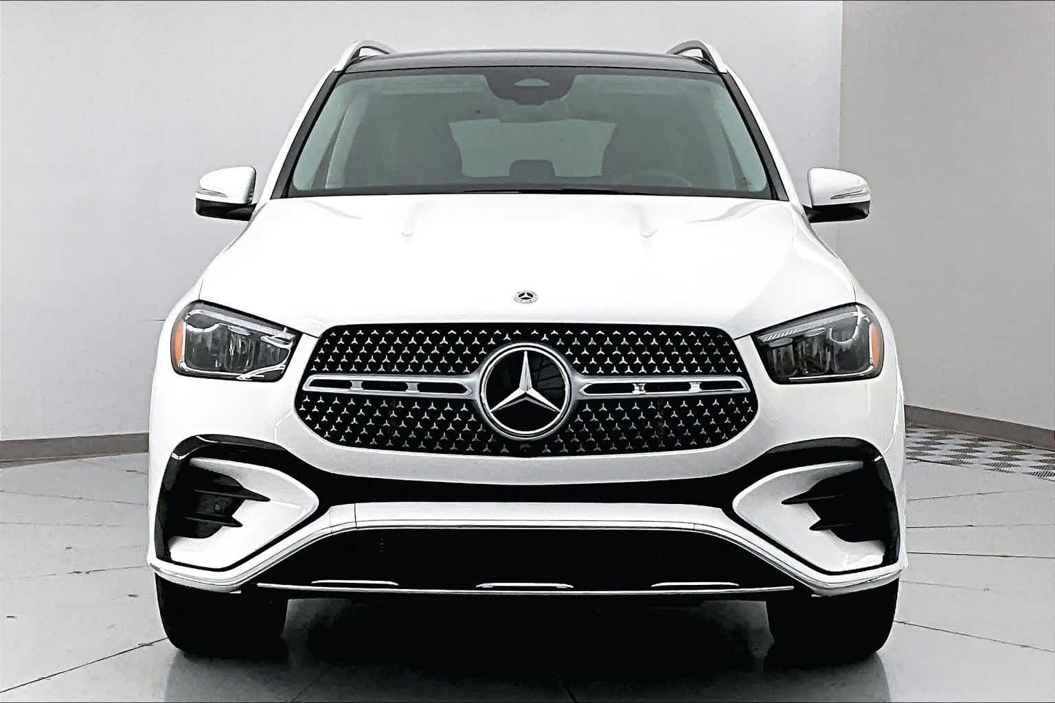 Thumbnail: 2026 Mercedes-Benz GLE - 6