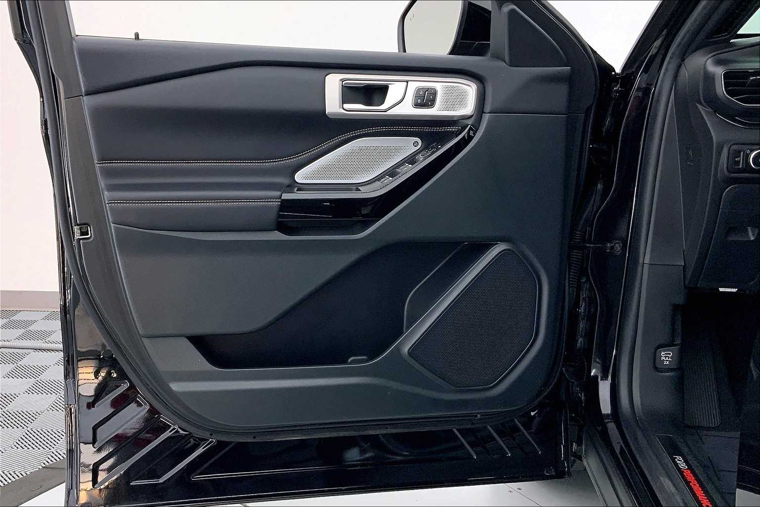 Thumbnail: 2023 Ford Explorer - 23