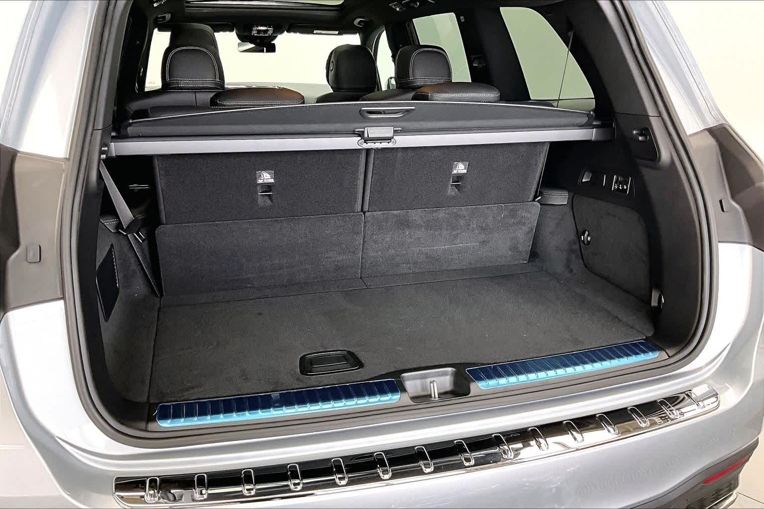 Thumbnail: 2026 Mercedes-Benz GLS - 19