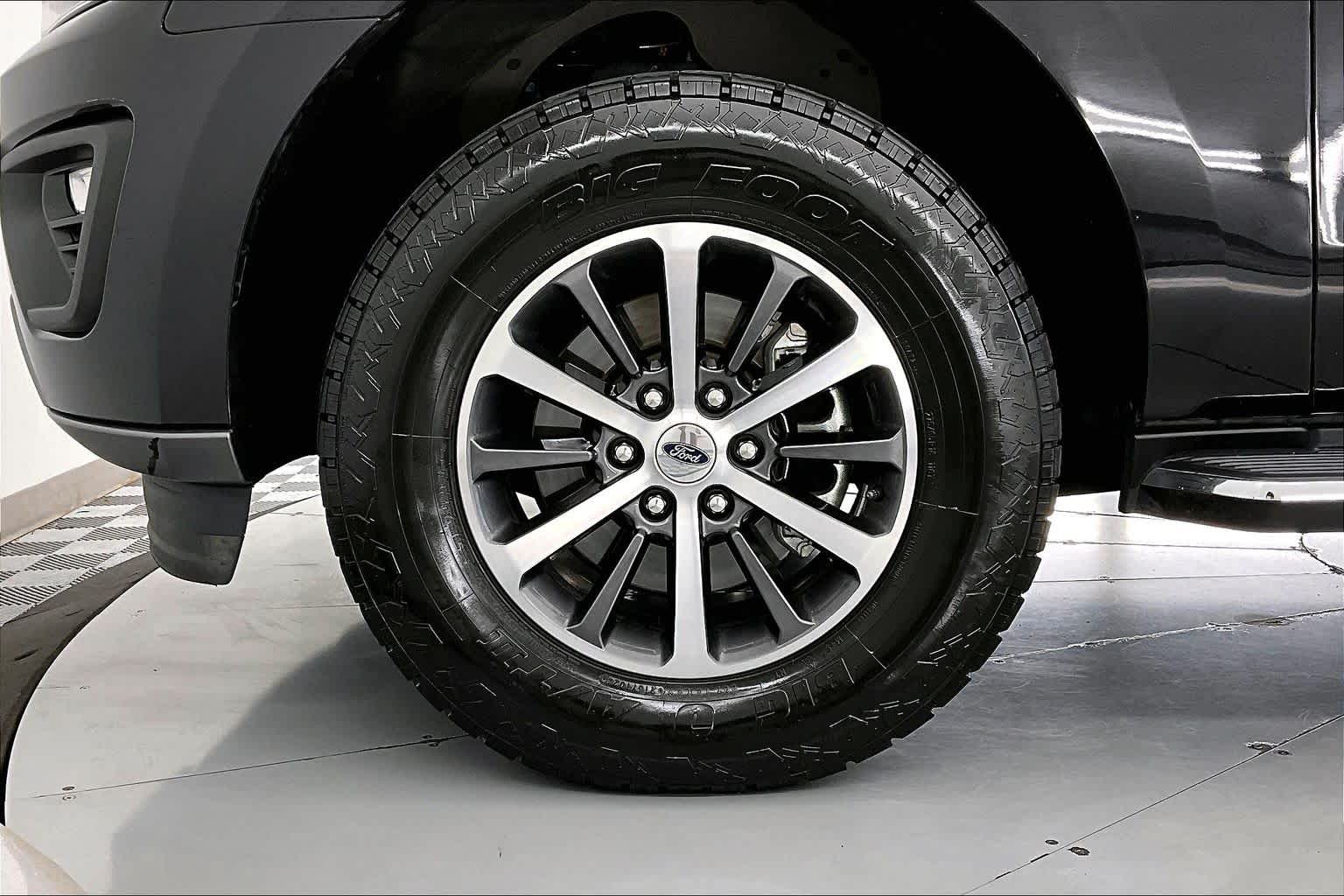 Thumbnail: 2019 Ford Expedition - 8