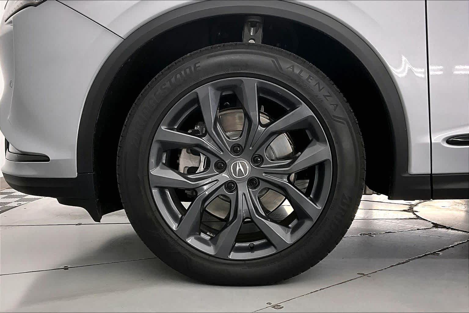 Thumbnail: 2023 Acura MDX - 8