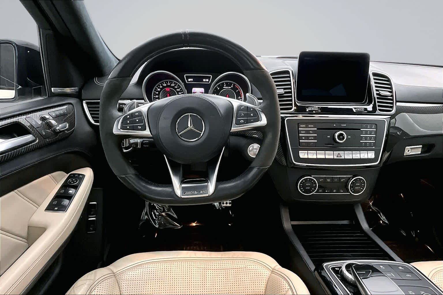 Thumbnail: 2017 Mercedes-Benz GL-Class - 15