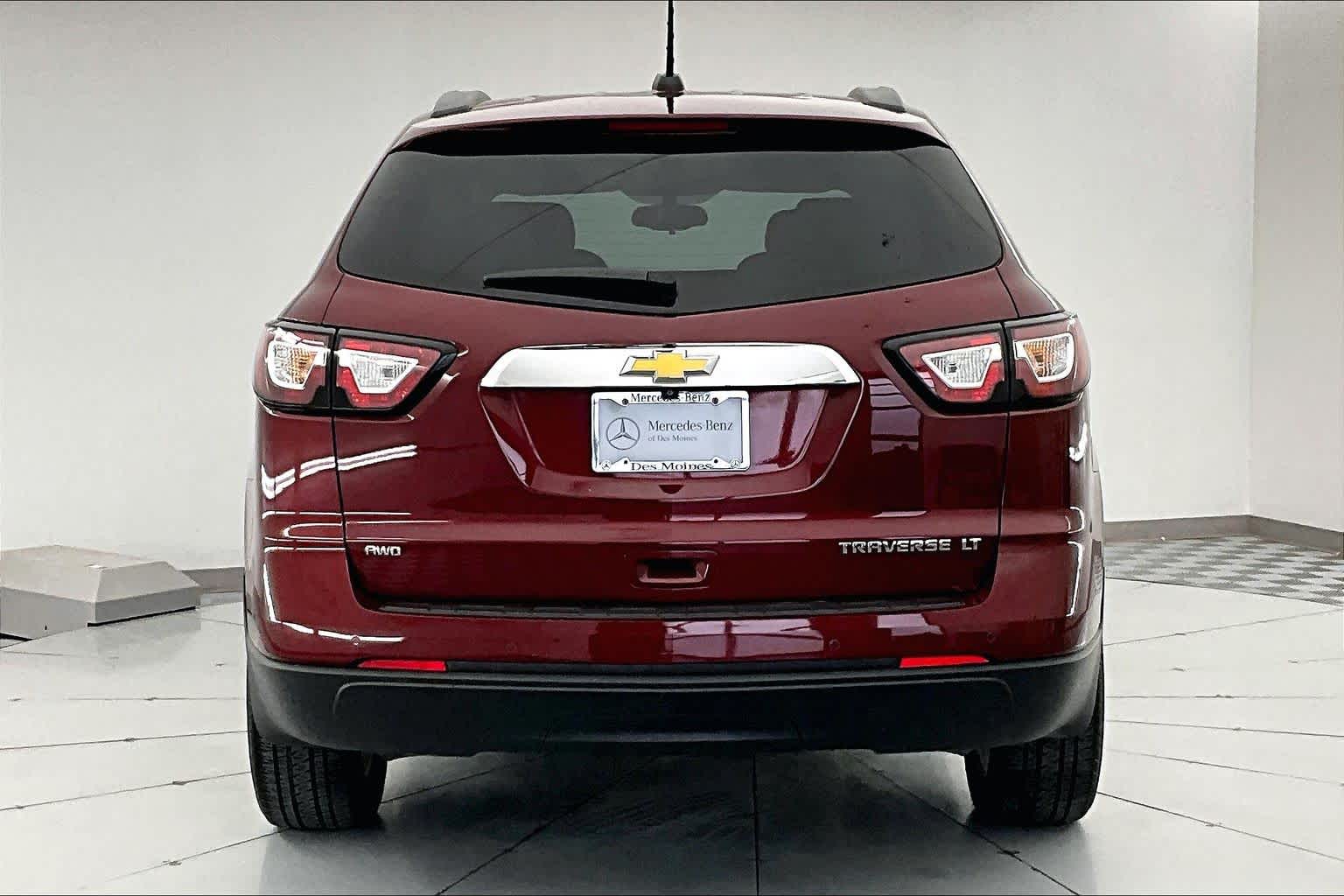 Thumbnail: 2016 Chevrolet Traverse - 5