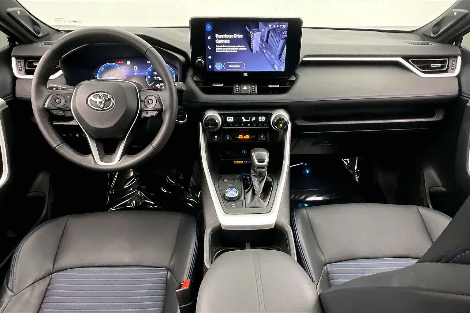 Thumbnail: 2023 Toyota RAV4 - 10