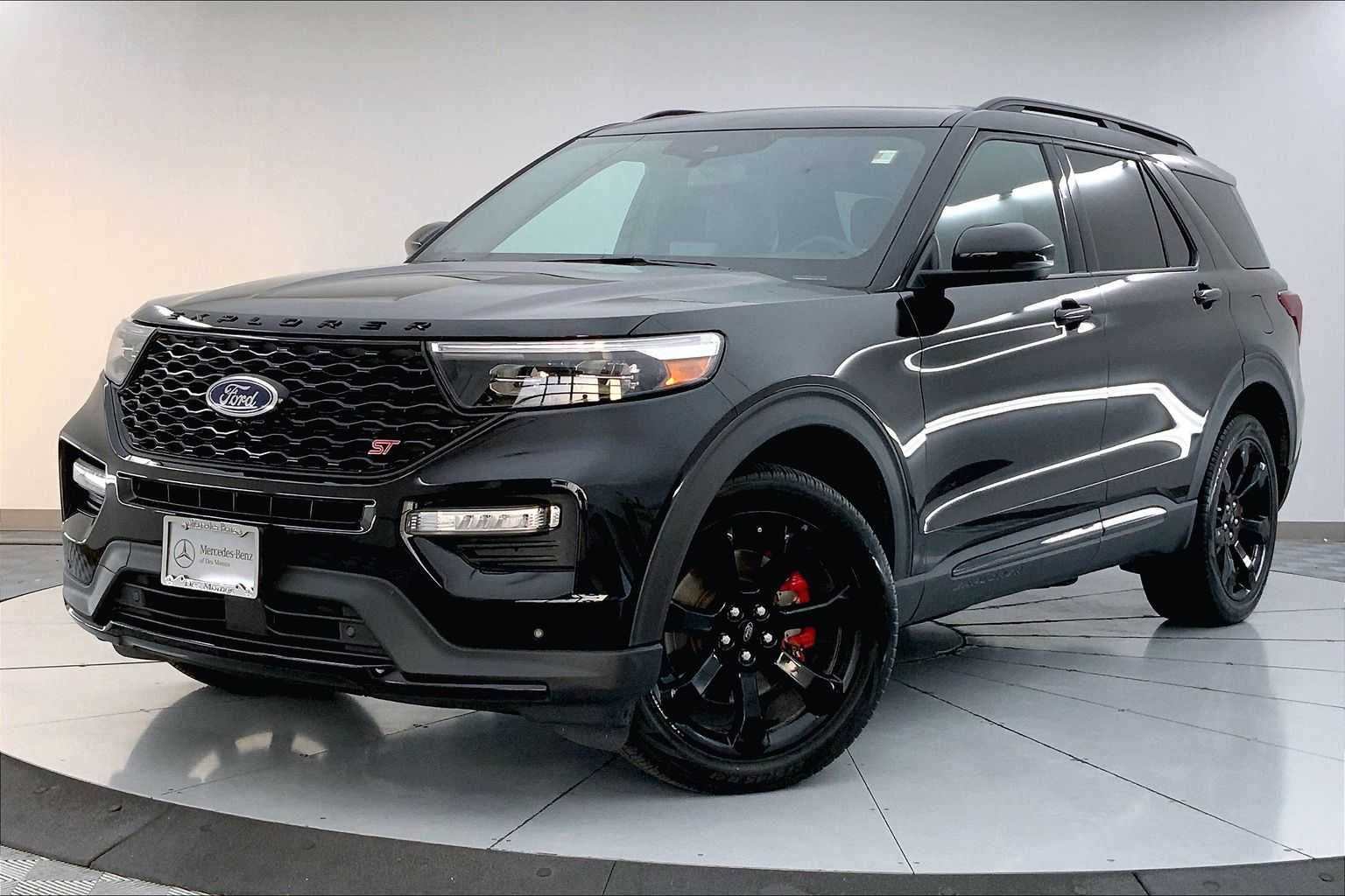 Thumbnail: 2023 Ford Explorer - 1