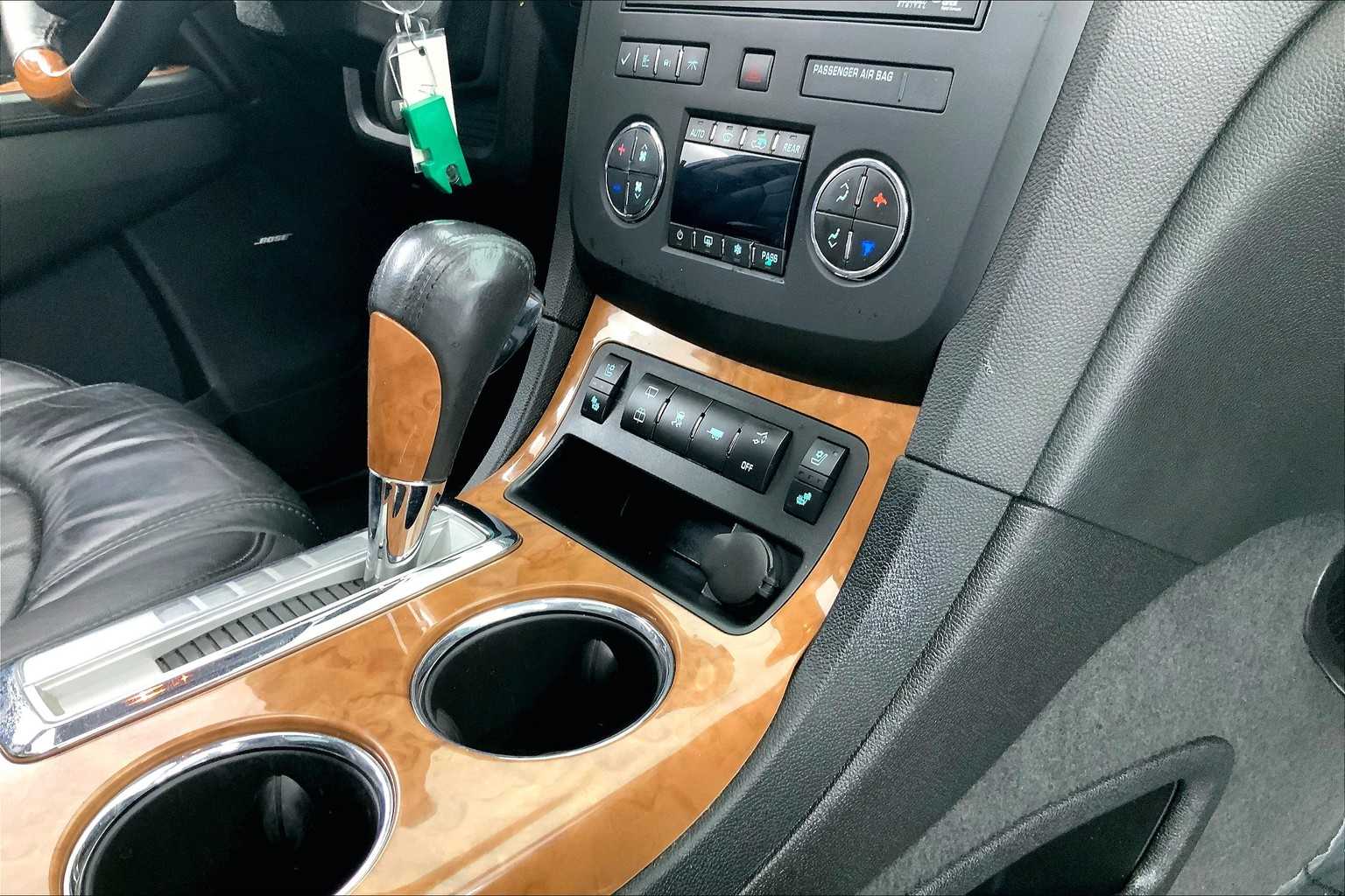 Thumbnail: 2012 Buick Enclave - 27