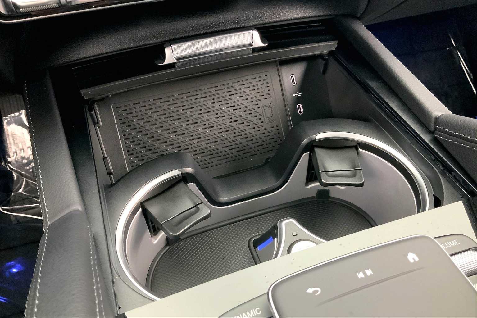 Thumbnail: 2025 Mercedes-Benz GLS - 23