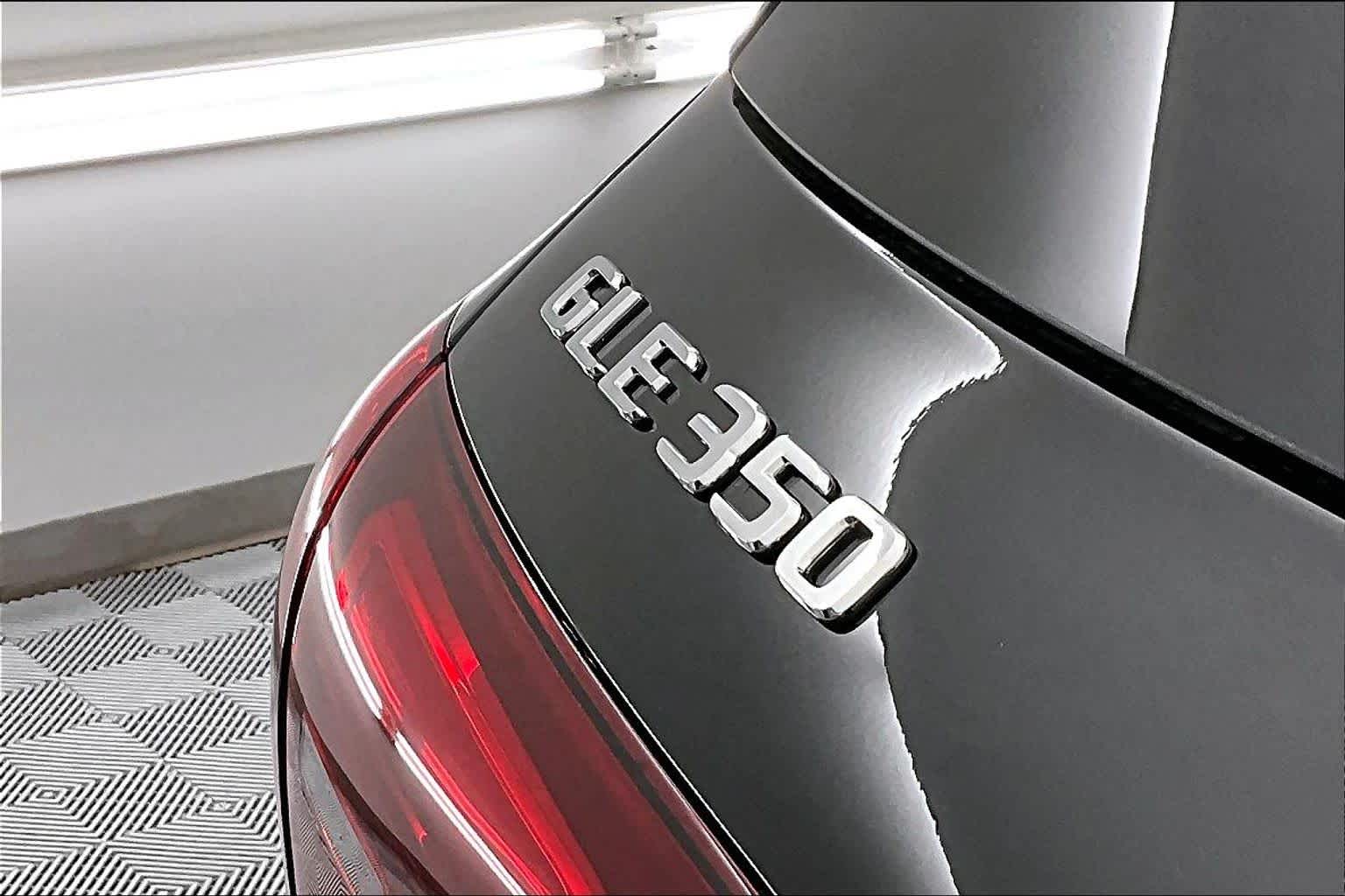 Thumbnail: 2026 Mercedes-Benz GLE - 7