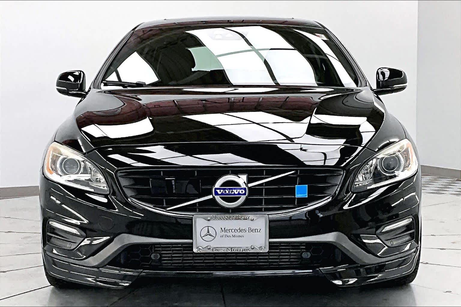Thumbnail: 2017 Volvo V60 - 6