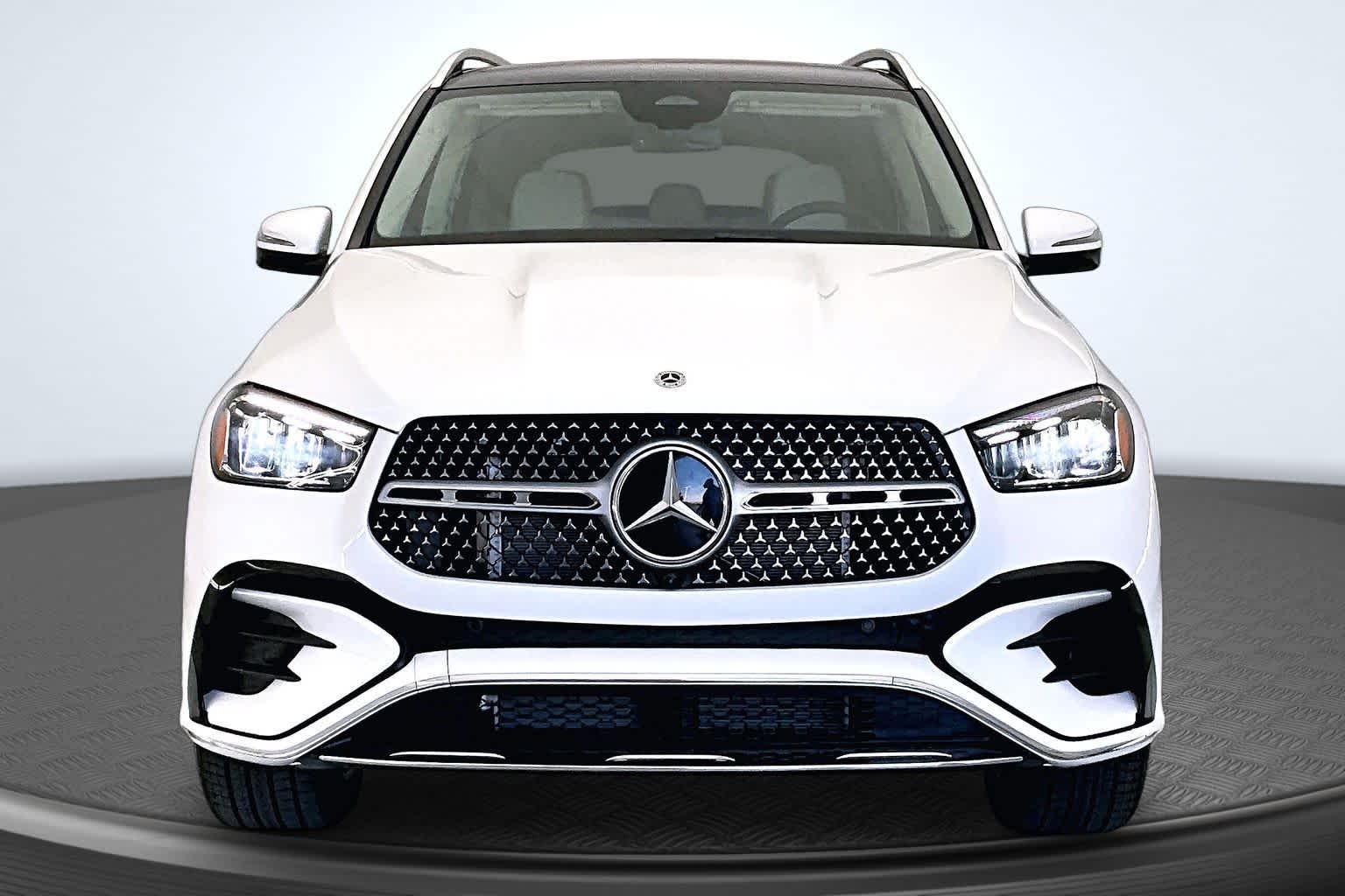 Thumbnail: 2026 Mercedes-Benz GLE - 6