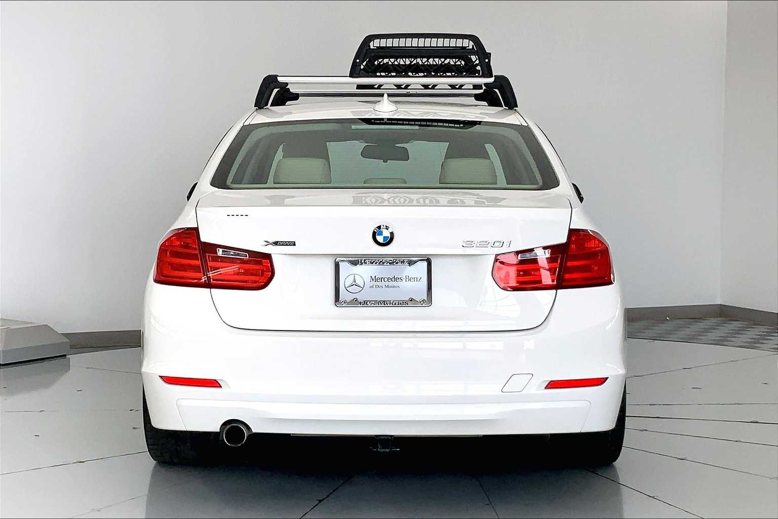 Thumbnail: 2014 BMW 3 Series - 5