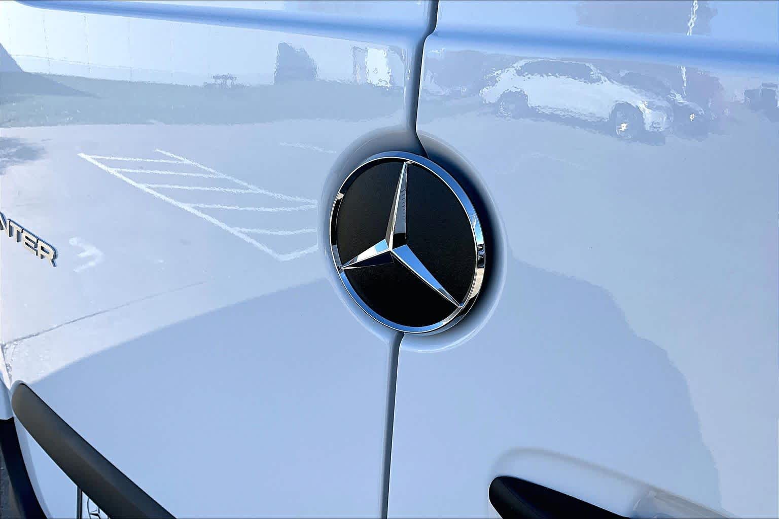 Thumbnail: 2026 Mercedes-Benz Sprinter - 21