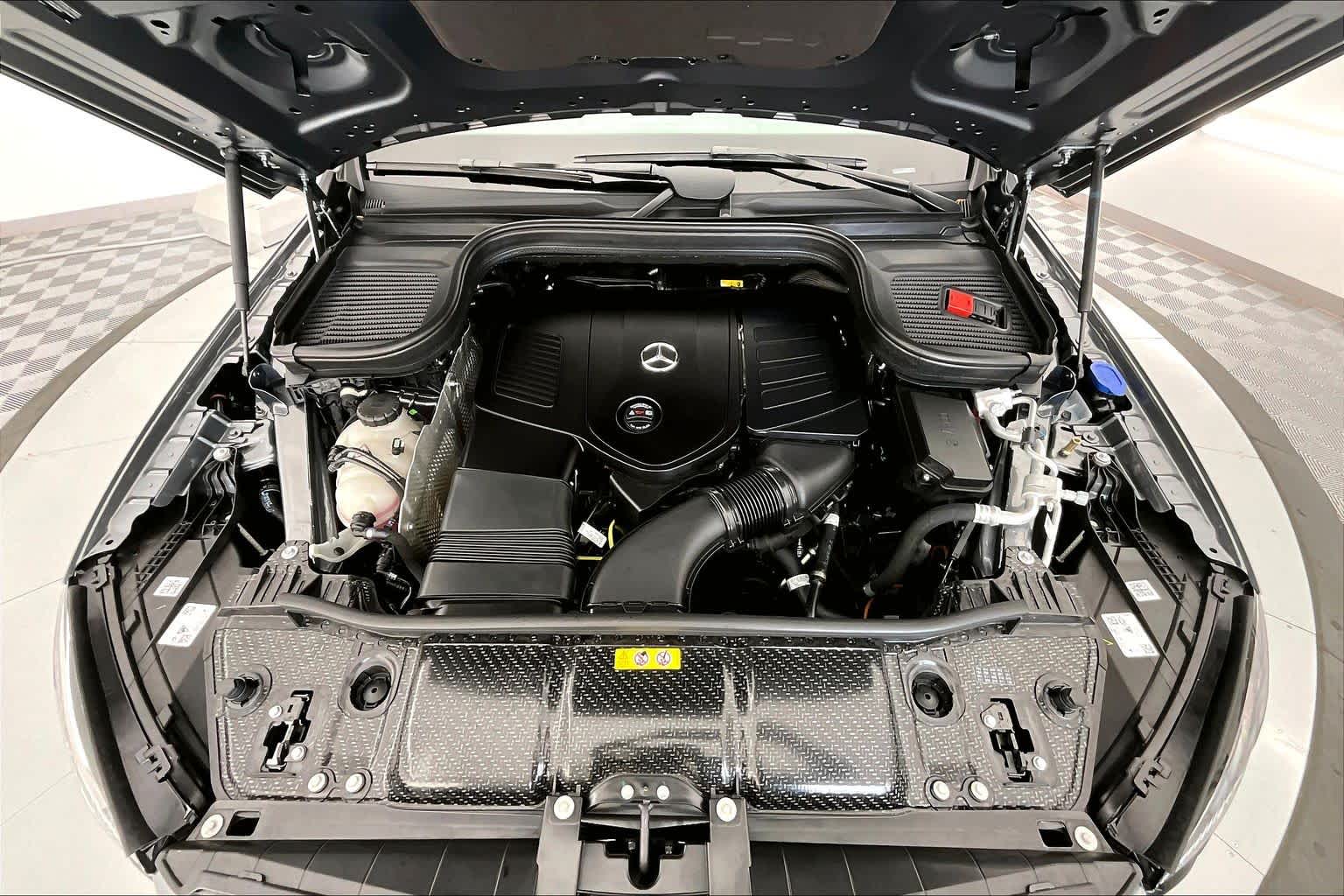 Thumbnail: 2026 Mercedes-Benz GLE - 9