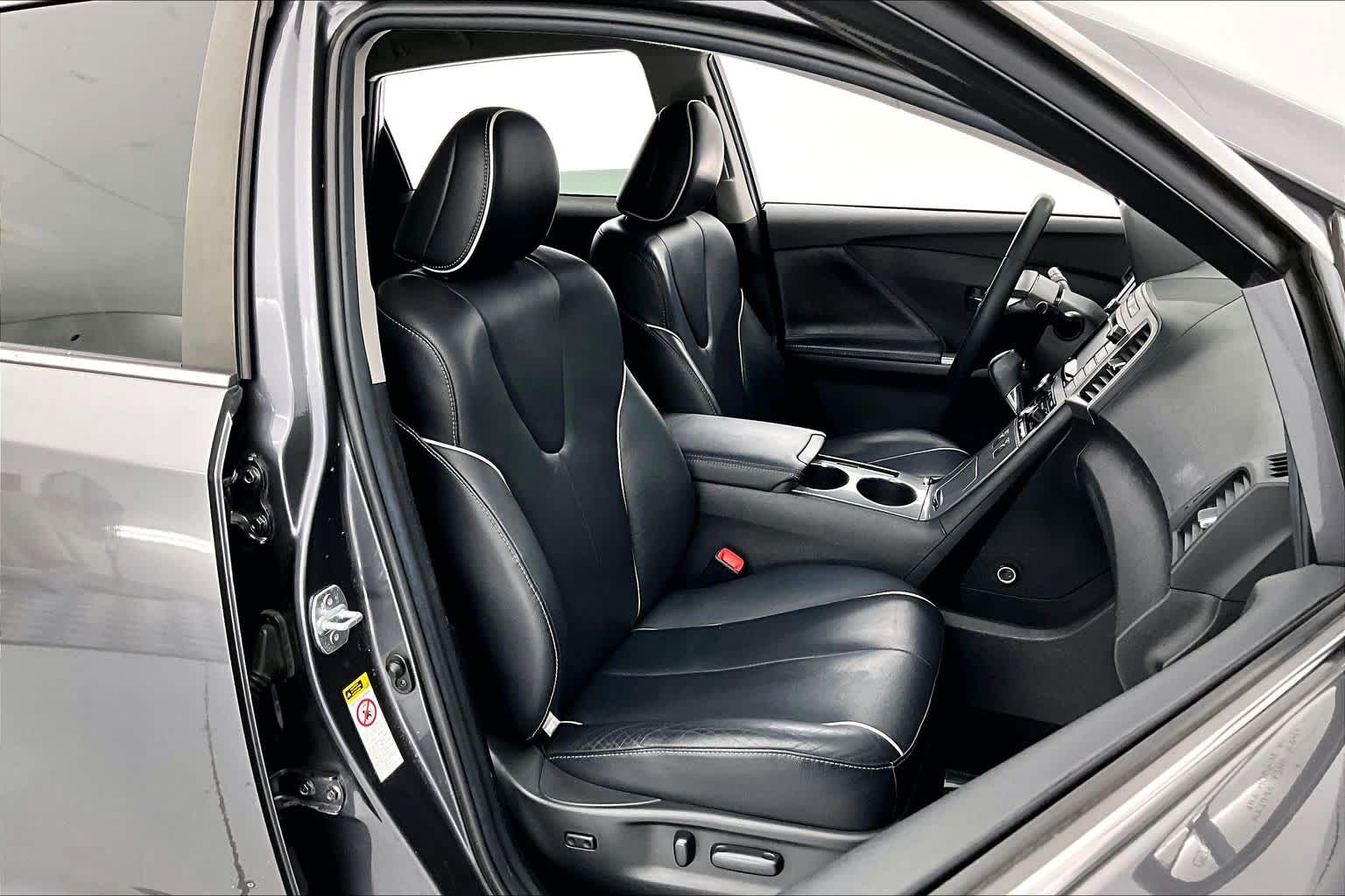 Thumbnail: 2015 Toyota Venza - 14