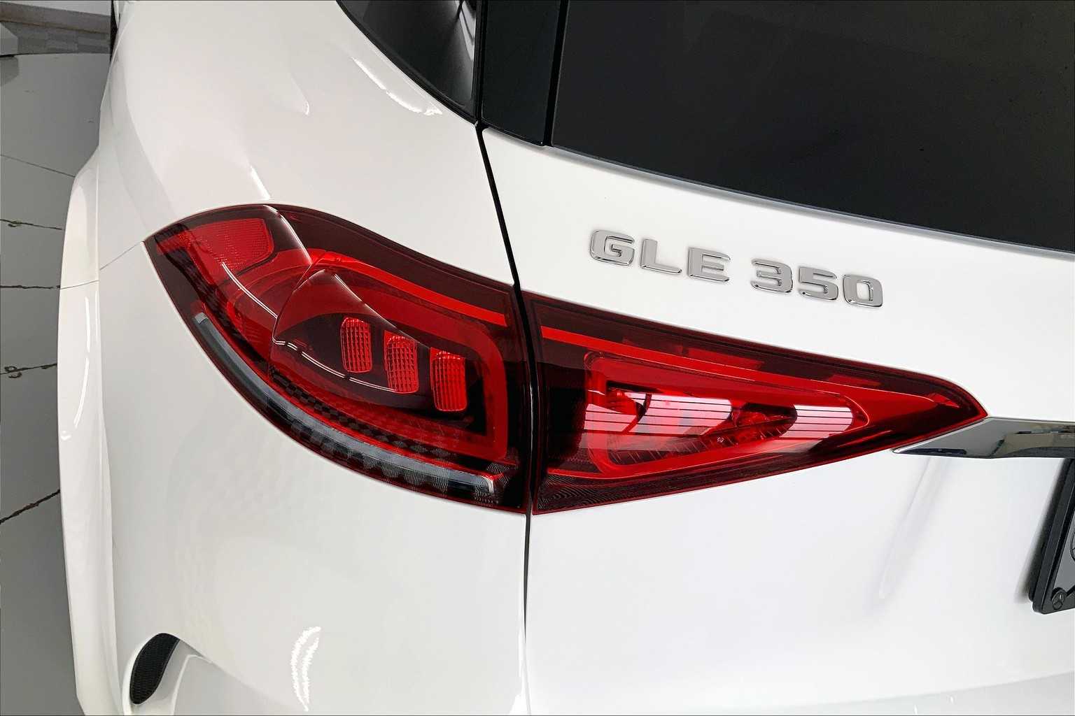 Thumbnail: 2022 Mercedes-Benz GLE - 25
