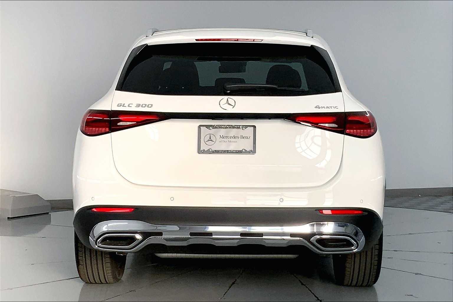 Thumbnail: 2026 Mercedes-Benz GLC - 5