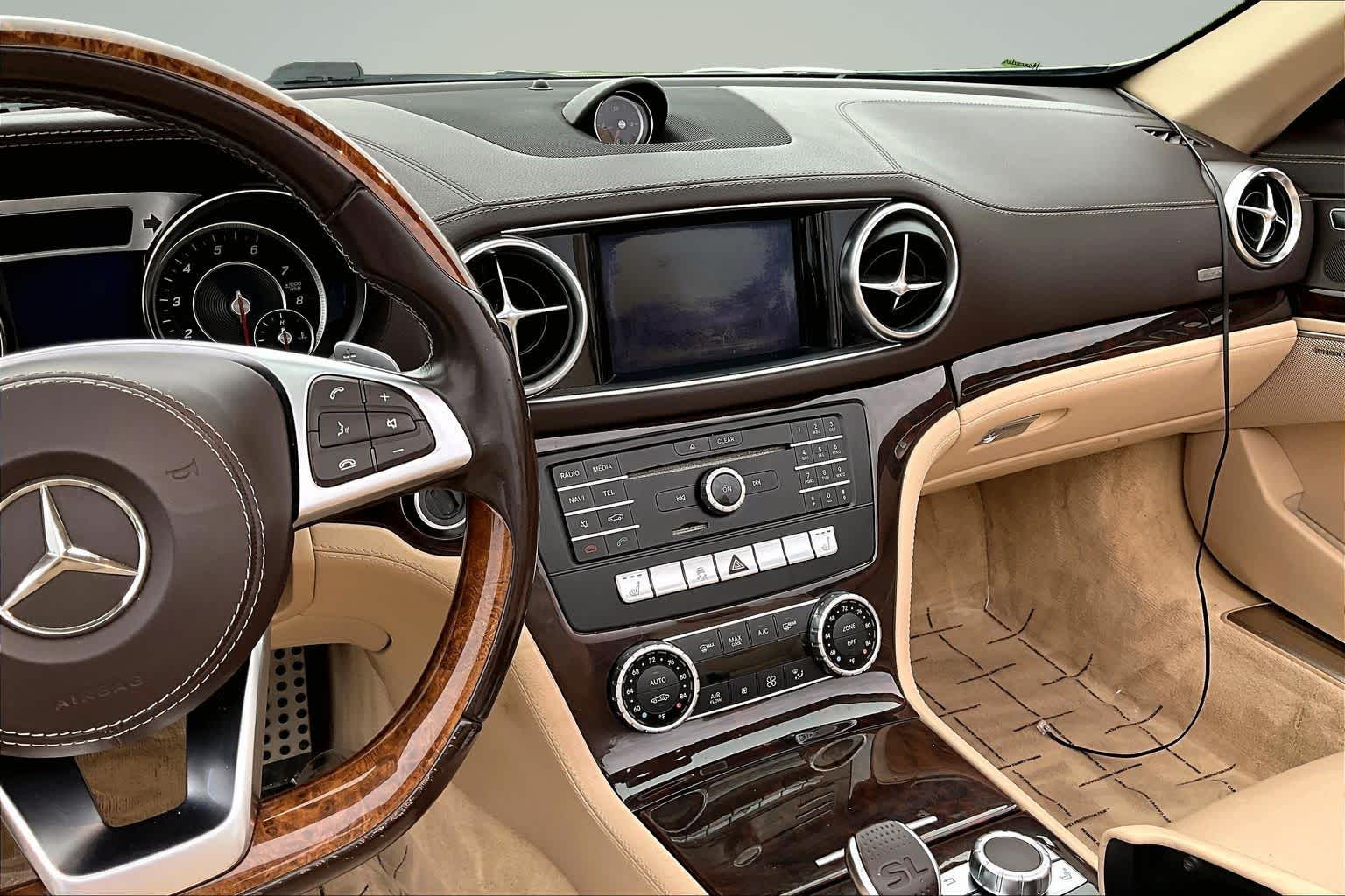 Thumbnail: 2019 Mercedes-Benz SL-Class - 13