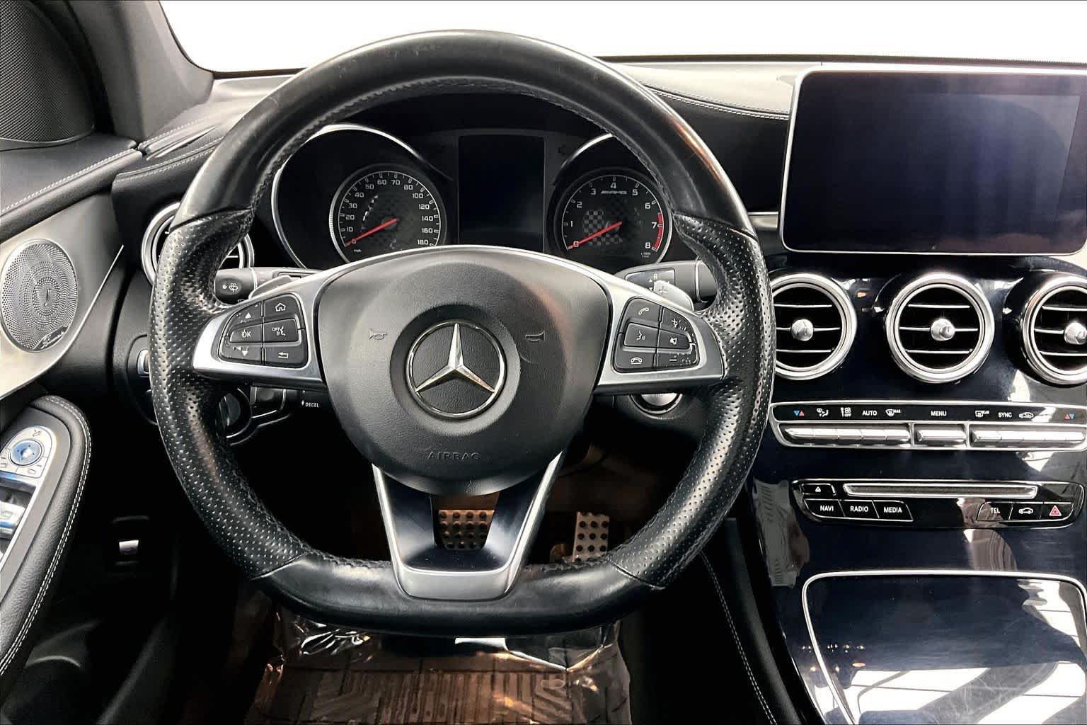 Thumbnail: 2017 Mercedes-Benz GLC - 15