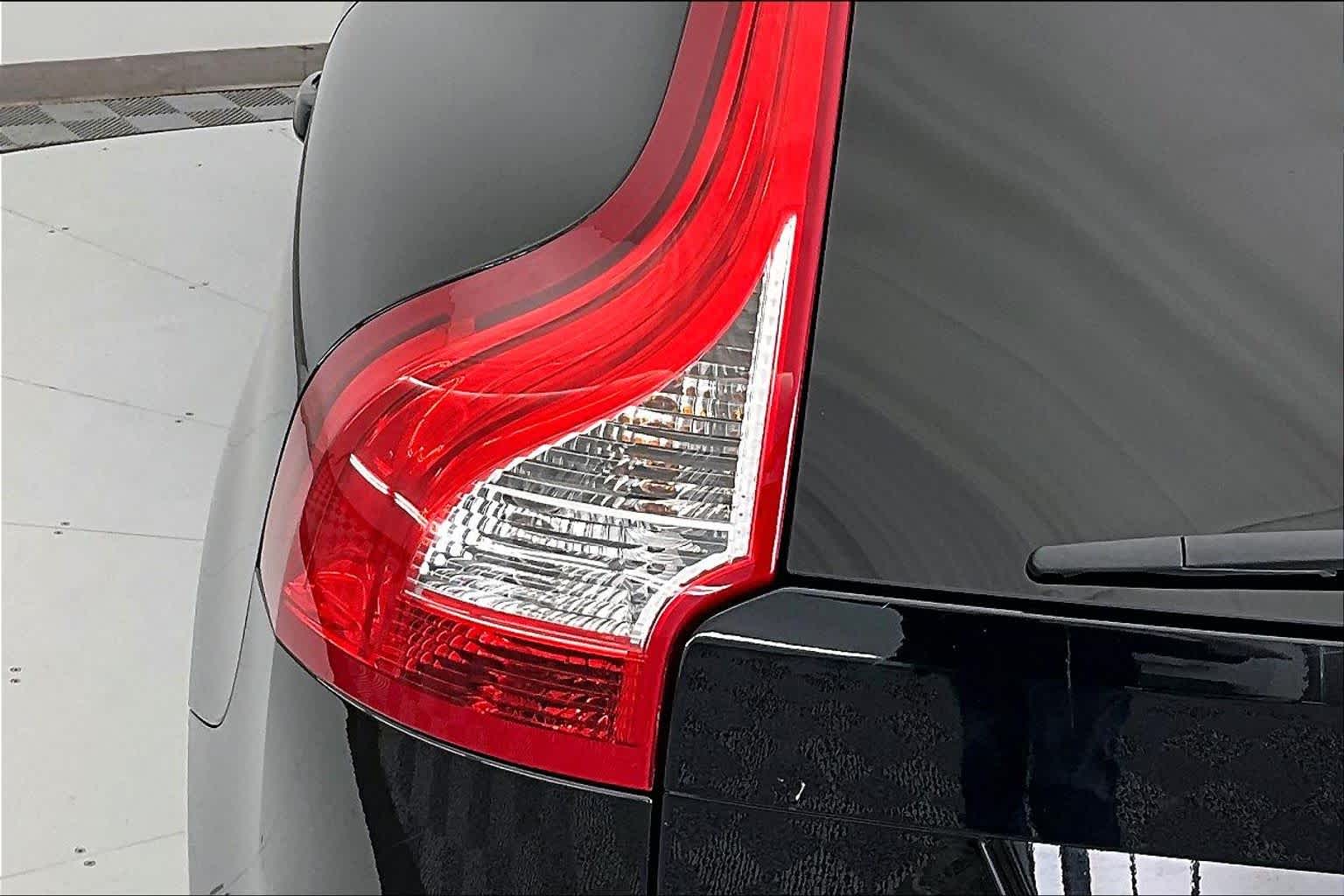 Thumbnail: 2013 Volvo XC60 - 25