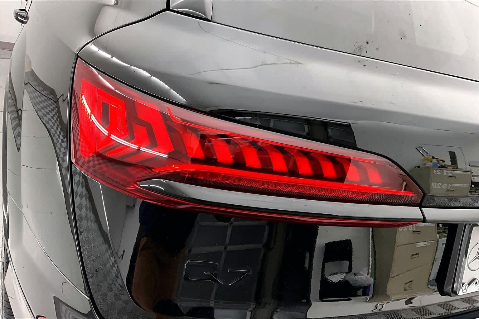 Thumbnail: 2024 Audi Q7 - 25