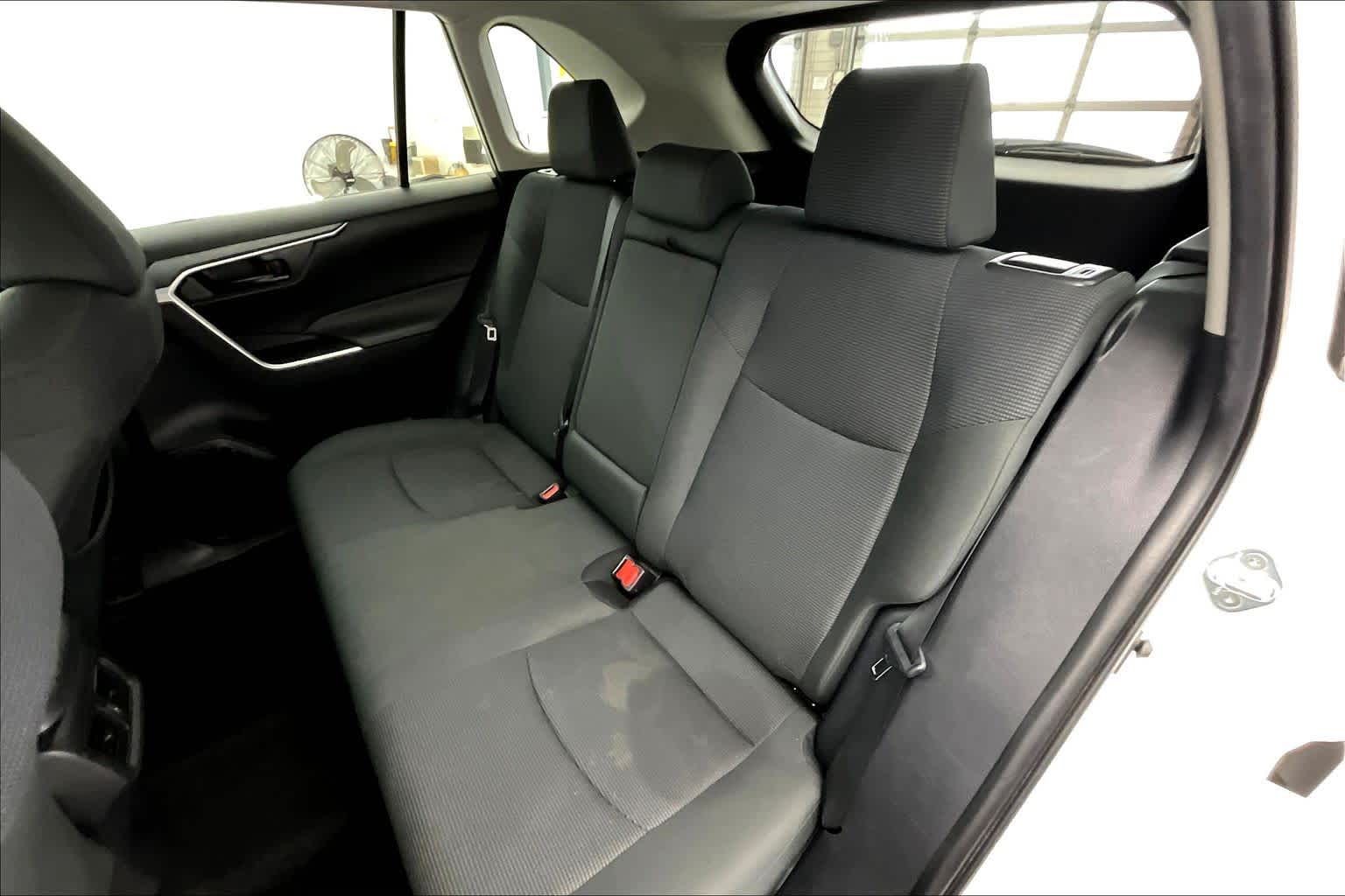 Thumbnail: 2024 Toyota RAV4 - 13