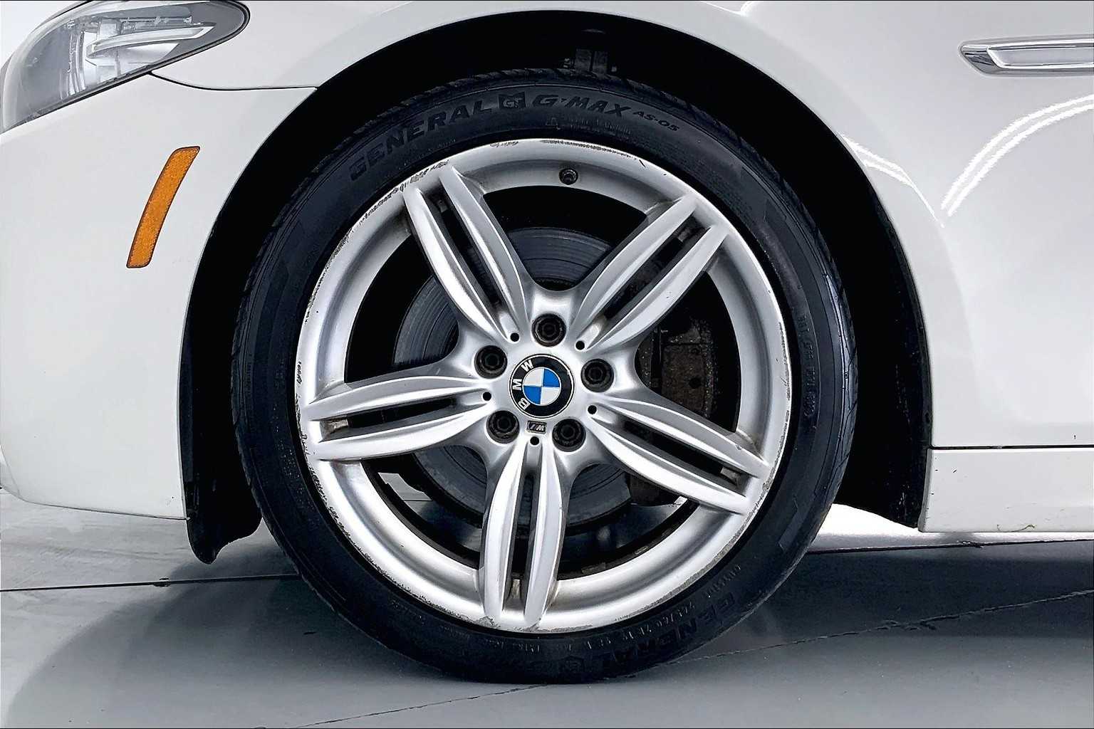 2014 BMW 5 Series 535i xDrive 8