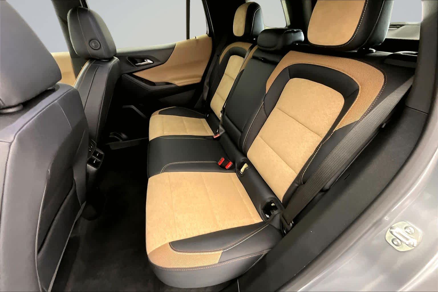 Thumbnail: 2025 Chevrolet Equinox - 13