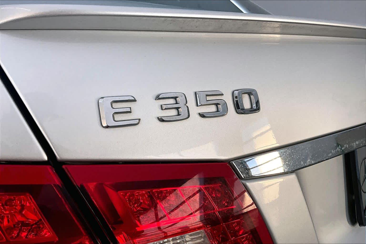 Thumbnail: 2012 Mercedes-Benz E-Class - 7