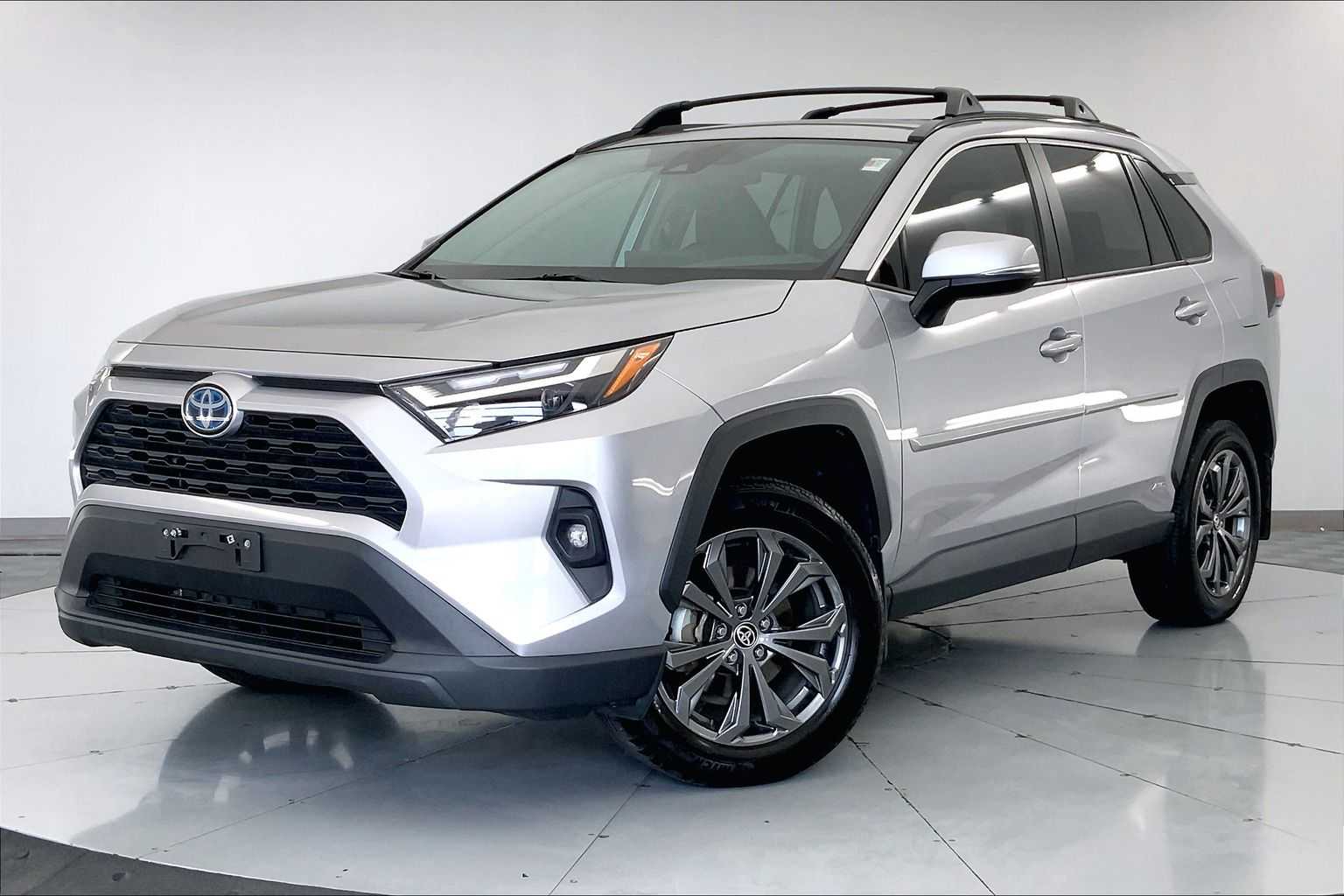 2023 Toyota RAV4 XLE Premium -
                  Urbandale, IA