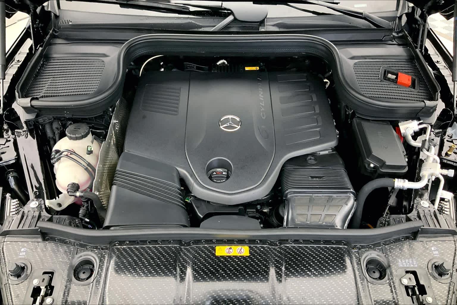 Thumbnail: 2025 Mercedes-Benz GLS - 9