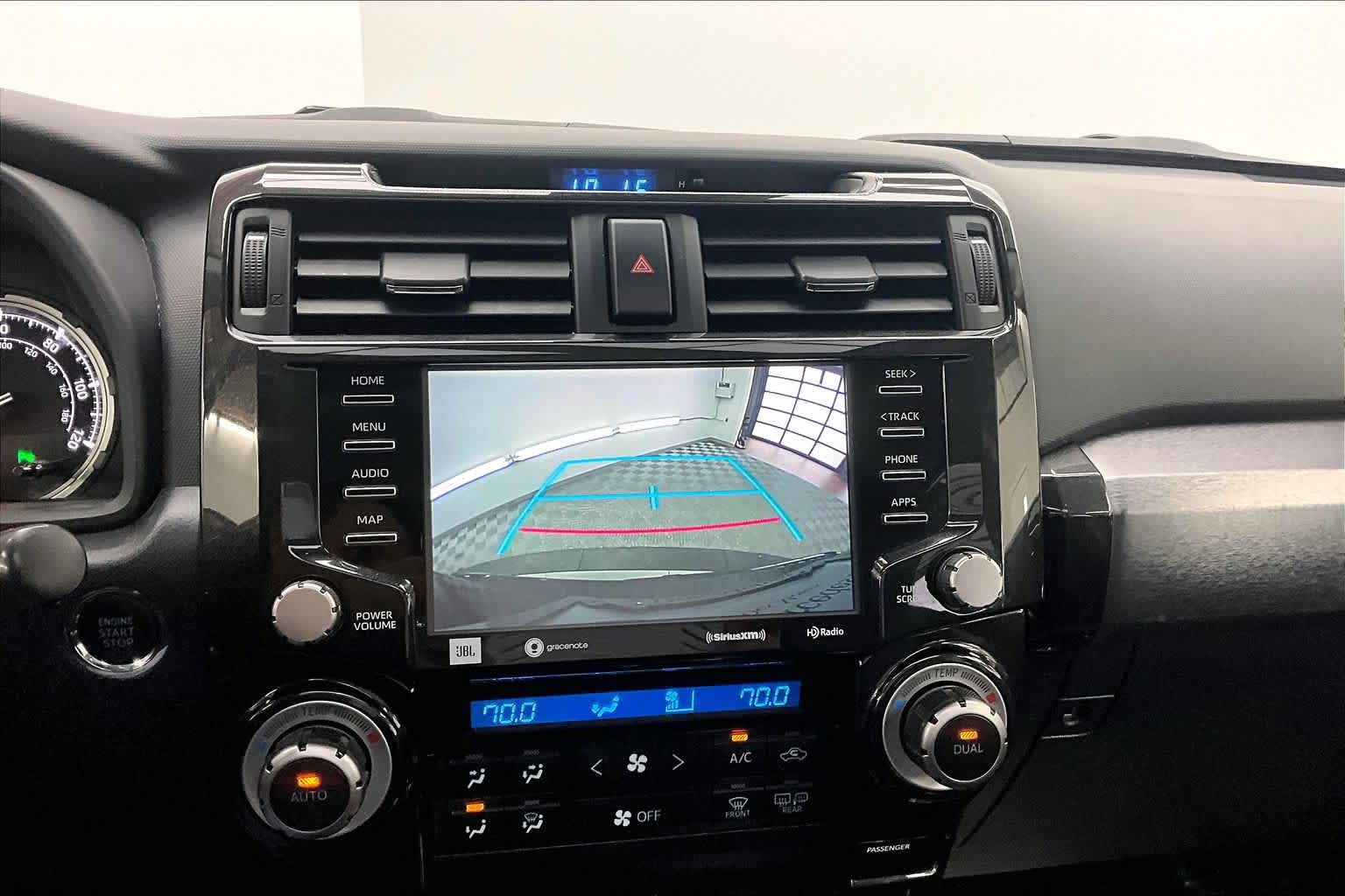 Thumbnail: 2020 Toyota 4Runner - 21