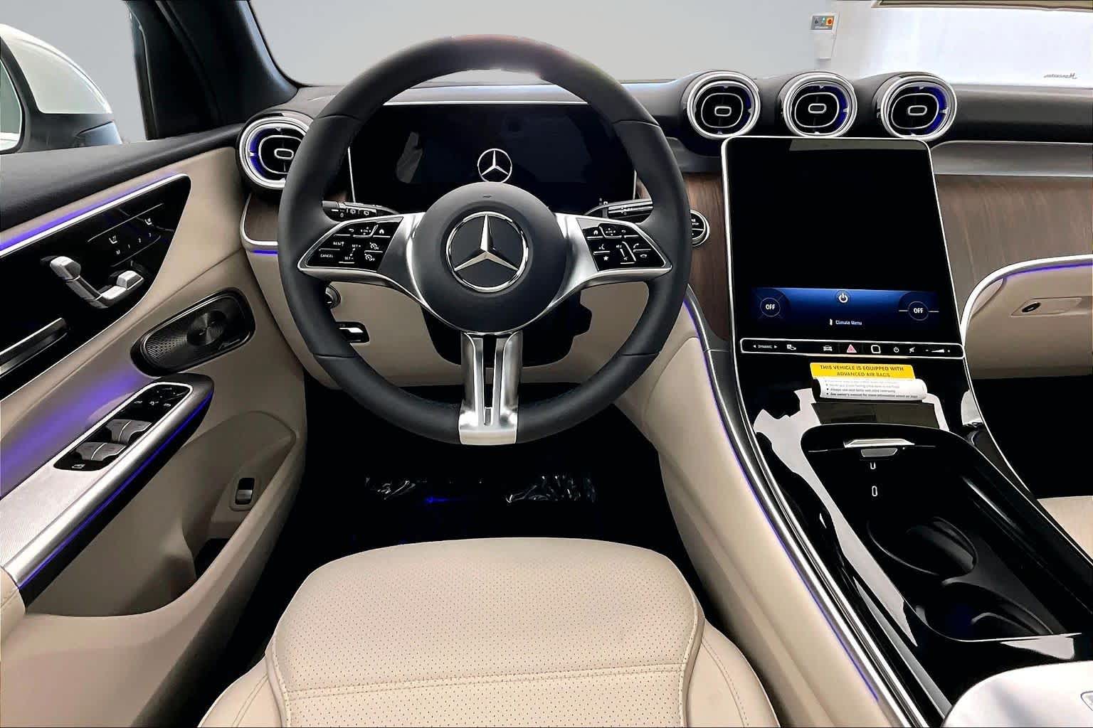 Thumbnail: 2026 Mercedes-Benz GLC - 15