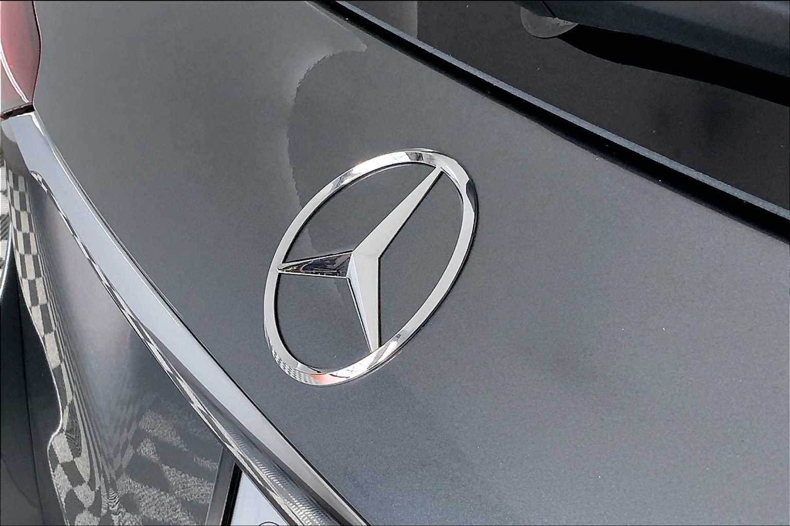 Thumbnail: 2025 Mercedes-Benz GLE - 22