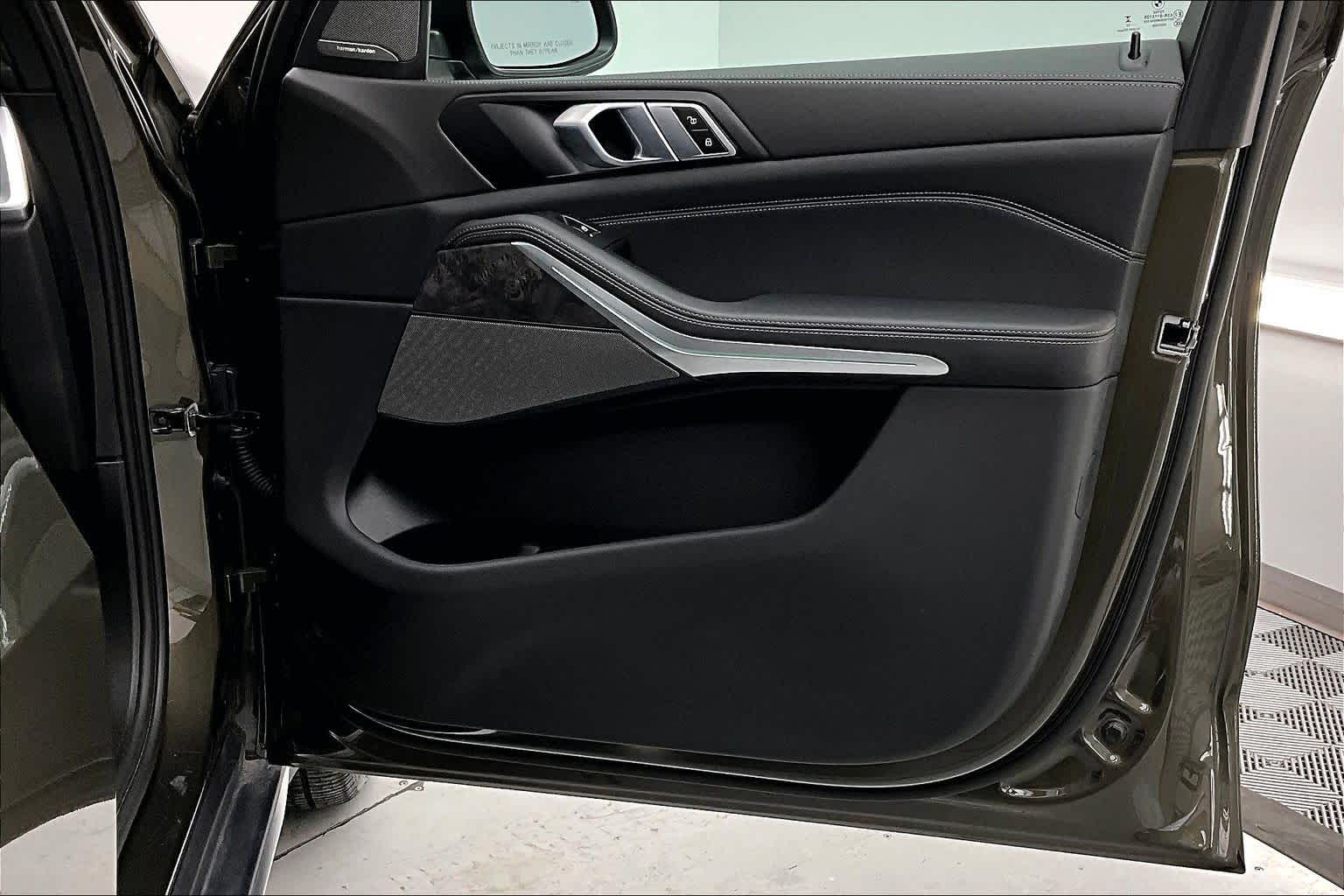 Thumbnail: 2024 BMW X5 - 24