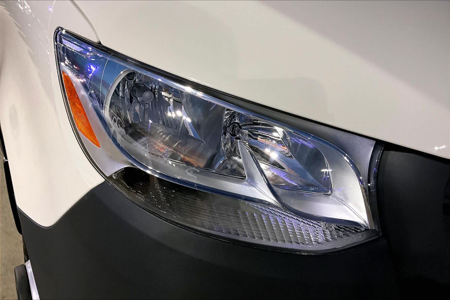 Thumbnail: 2025 Mercedes-Benz Sprinter - 20