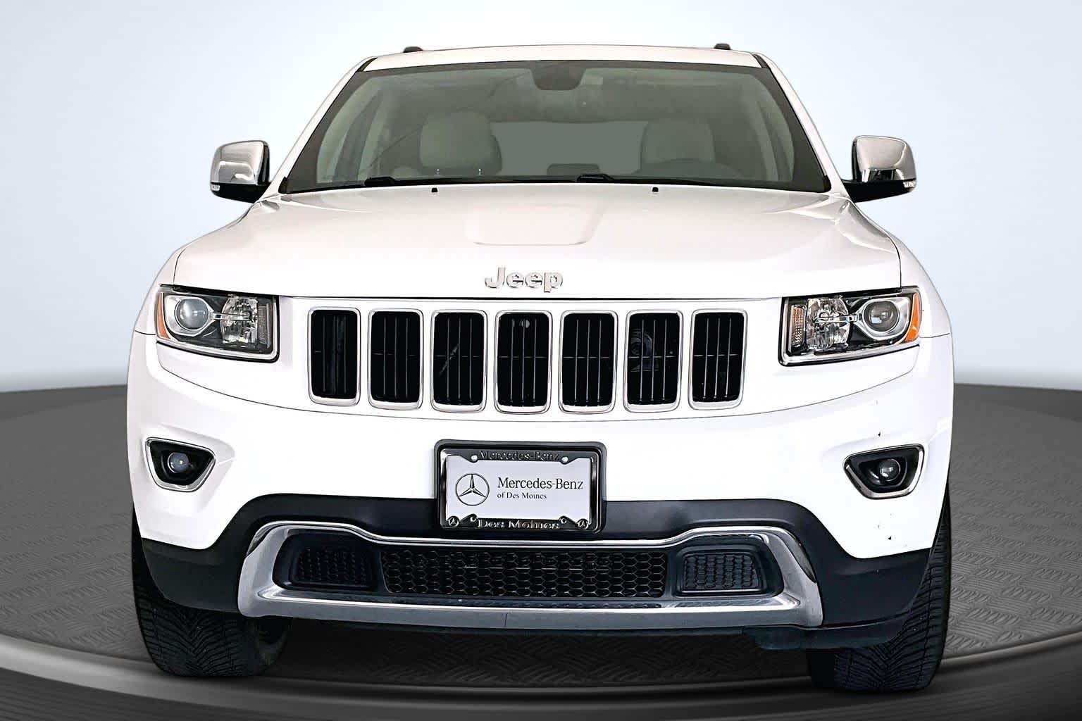 Thumbnail: 2015 Jeep Grand Cherokee - 6