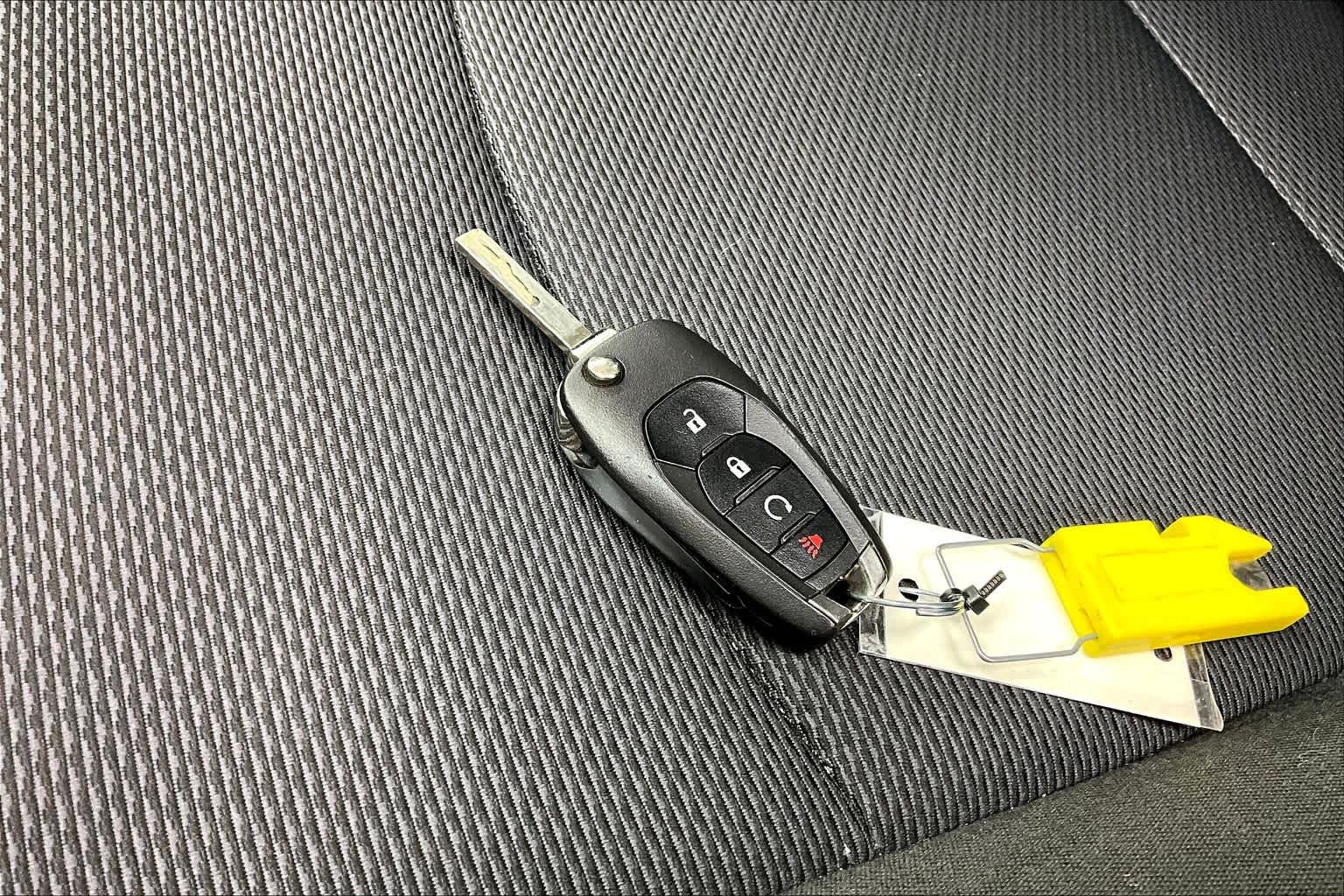 Thumbnail: 2018 Chevrolet Cruze - 20