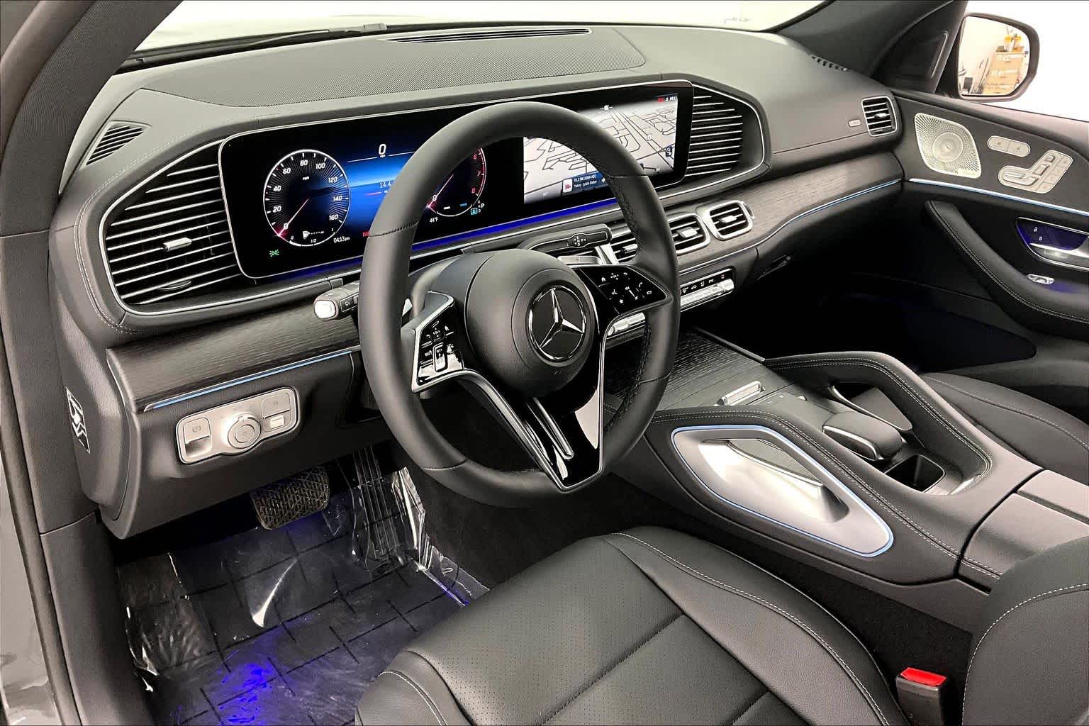 Thumbnail: 2026 Mercedes-Benz GLE - 2