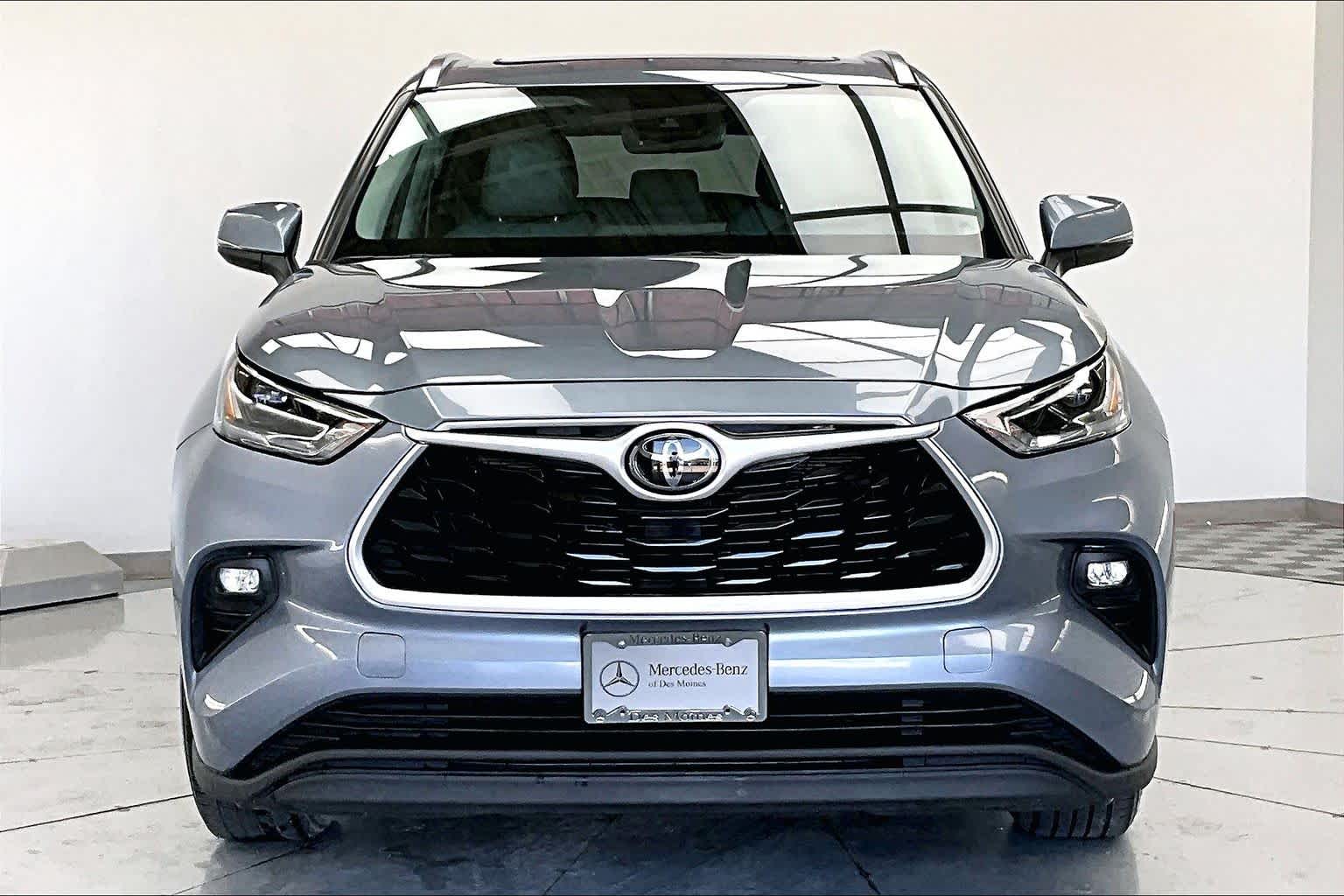 Thumbnail: 2021 Toyota Highlander - 6